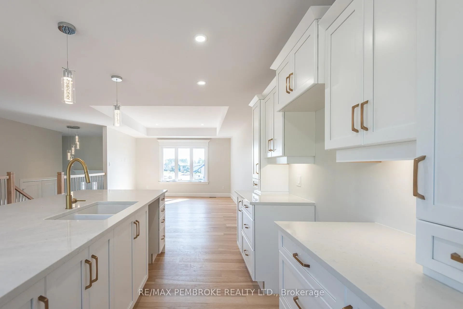 Photo 12 of 9 Jade Avenue, Petawawa — HOMEH