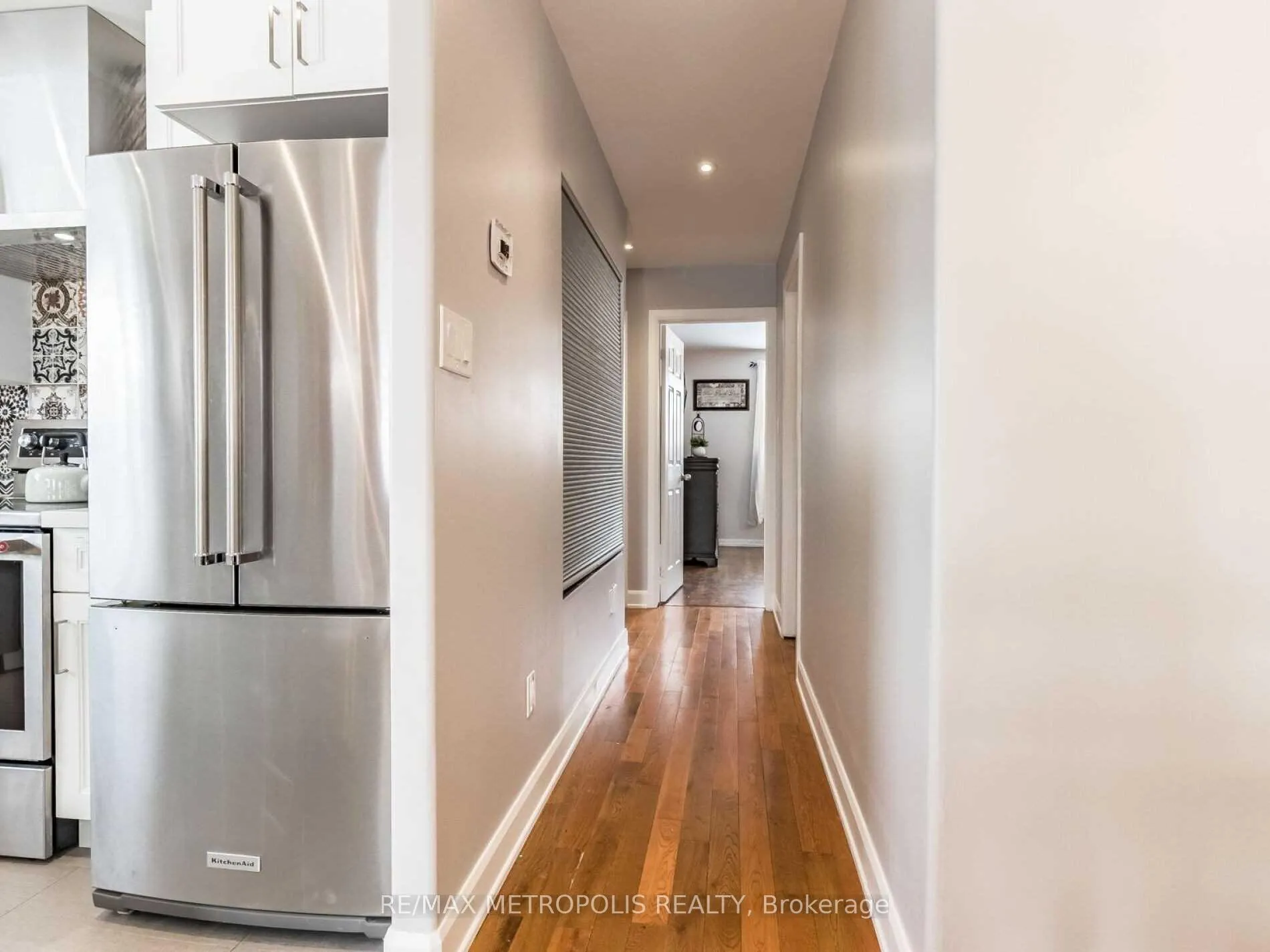 Photo 7 of Unit Main, 60 Reigate Avenue, Brampton, Madoc — HOMEH