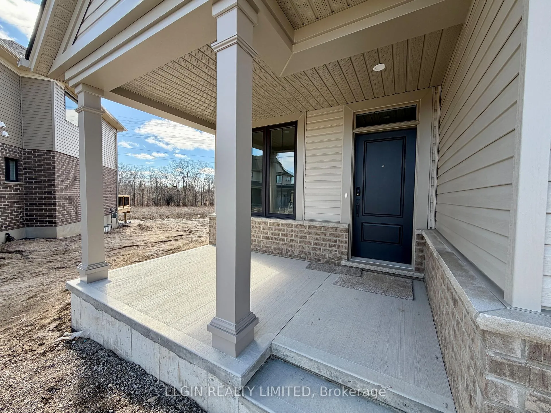 Photo 2 of 7 Horizon Court, Central Elgin, Rural Central Elgin — HOMEH