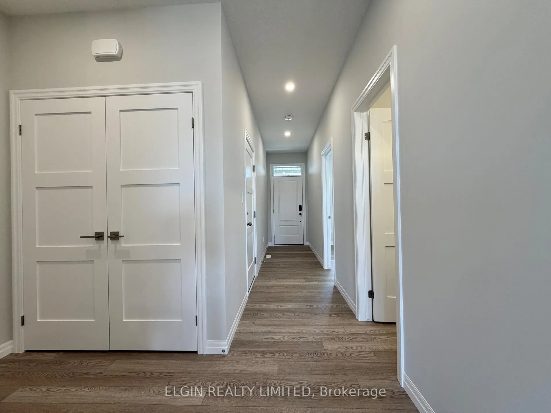 Photo 3 of 7 Horizon Court, Central Elgin, Rural Central Elgin — HOMEH