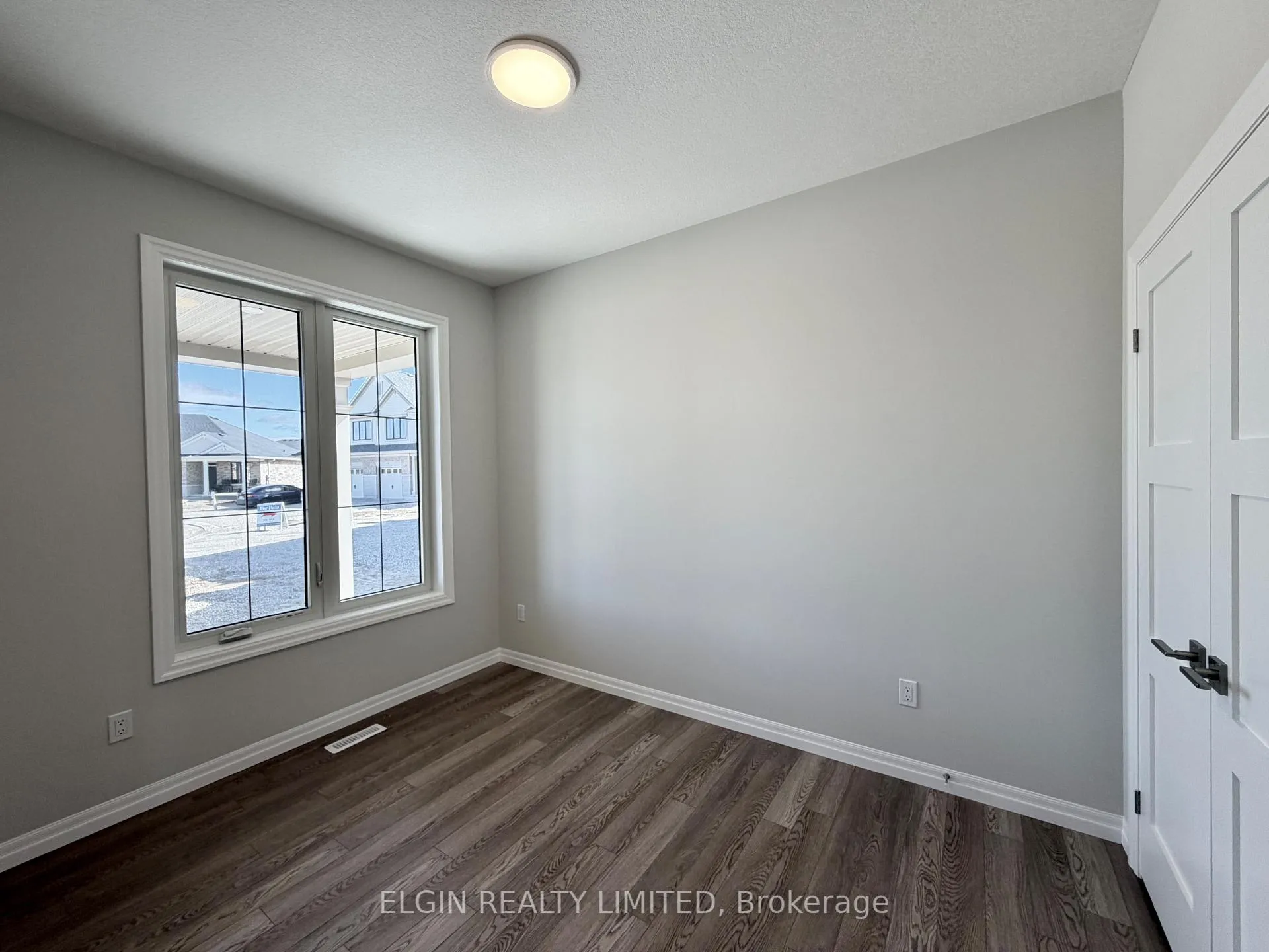 Photo 4 of 7 Horizon Court, Central Elgin, Rural Central Elgin — HOMEH