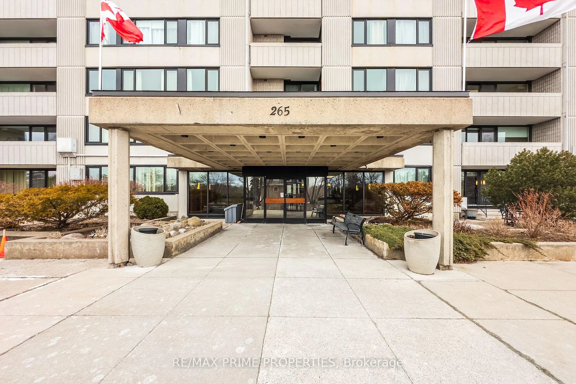 Photo 2 of Unit 811, 265 Poulin Avenue, Ottawa, Britannia — HOMEH