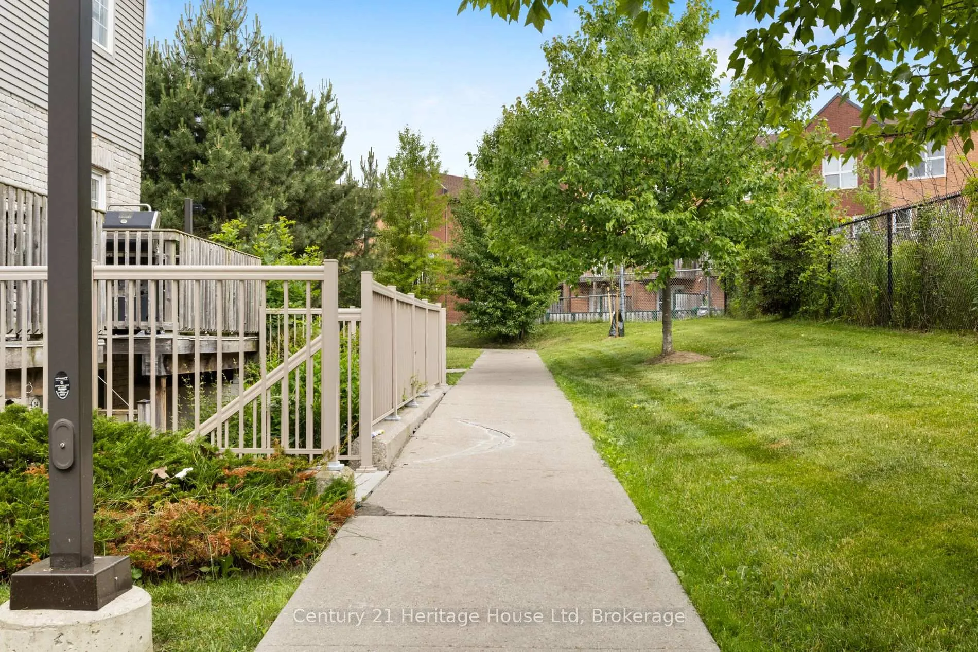 Photo 16 of Unit 56, 35 Mountford Drive, Guelph, Grange Road — HOMEH