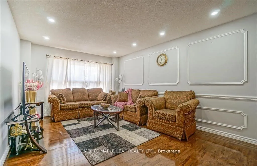 Photo 8 of Unit 113, 113 Ashton Crescent, Brampton, Central Park — HOMEH