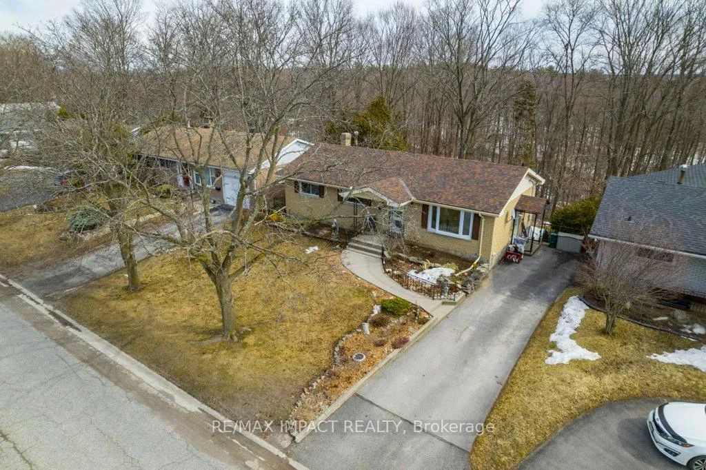 Photo 1 of 26 Parkview Heights, Quinte West, Trenton Ward — HOMEH