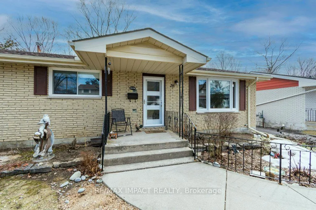 Photo 3 of 26 Parkview Heights, Quinte West, Trenton Ward — HOMEH