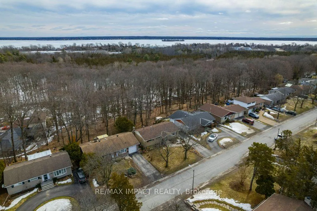 Photo 32 of 26 Parkview Heights, Quinte West, Trenton Ward — HOMEH