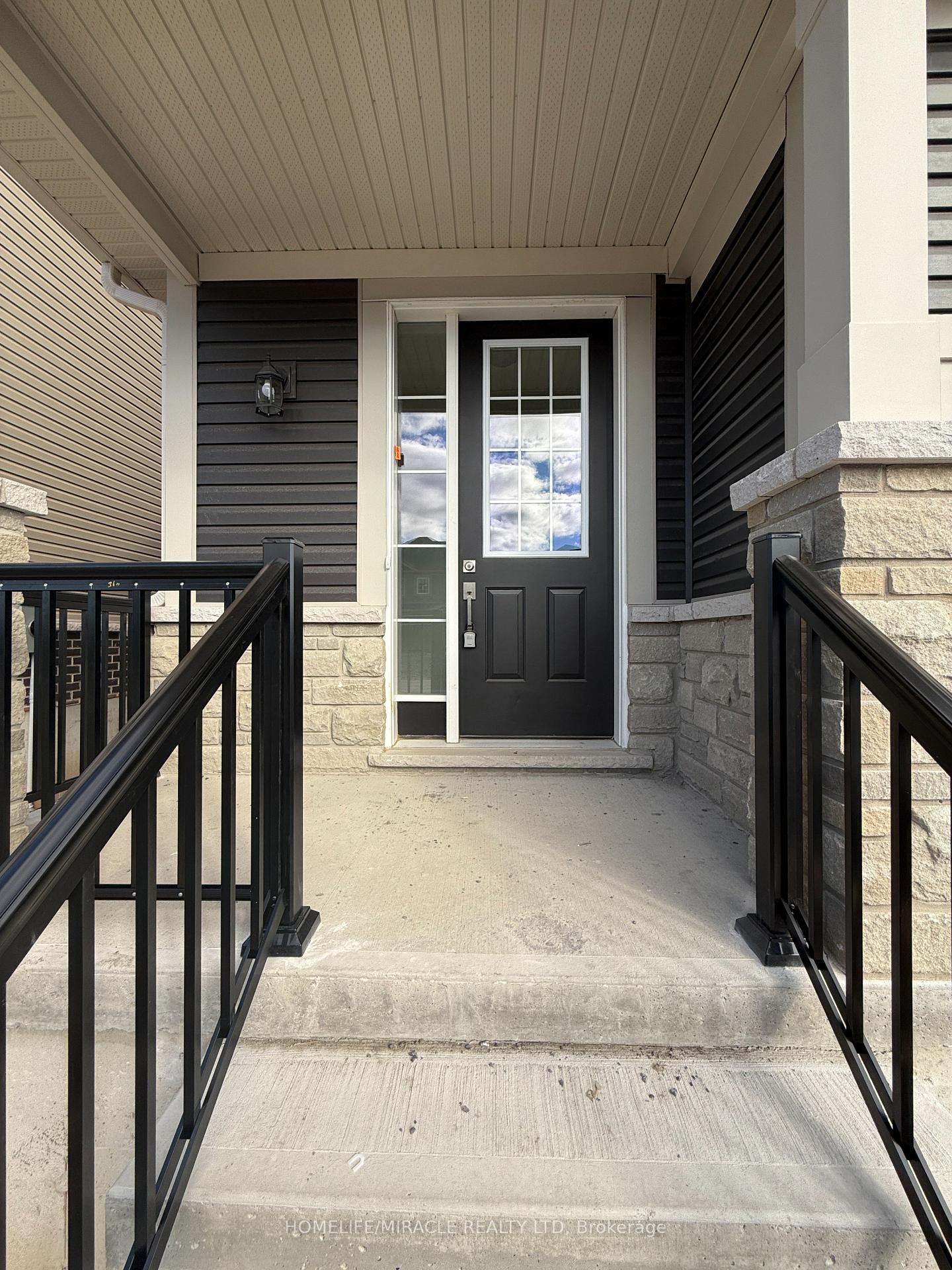 Photo 2 of 65 Golf Links Drive, Loyalist, Bath — HOMEH