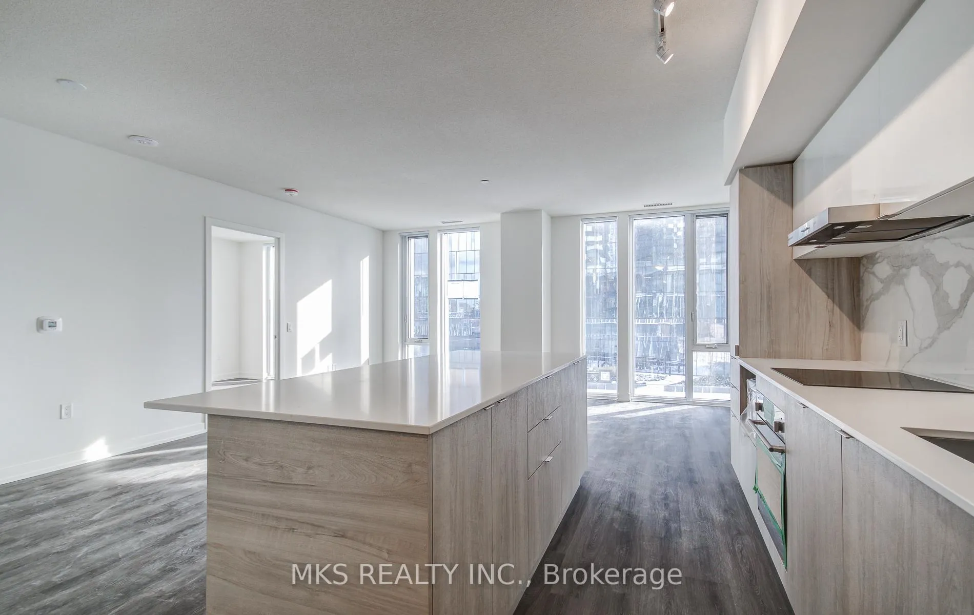 Photo 5 of Unit 815, 138 Downes Street, Toronto, Waterfront Communities — HOMEH