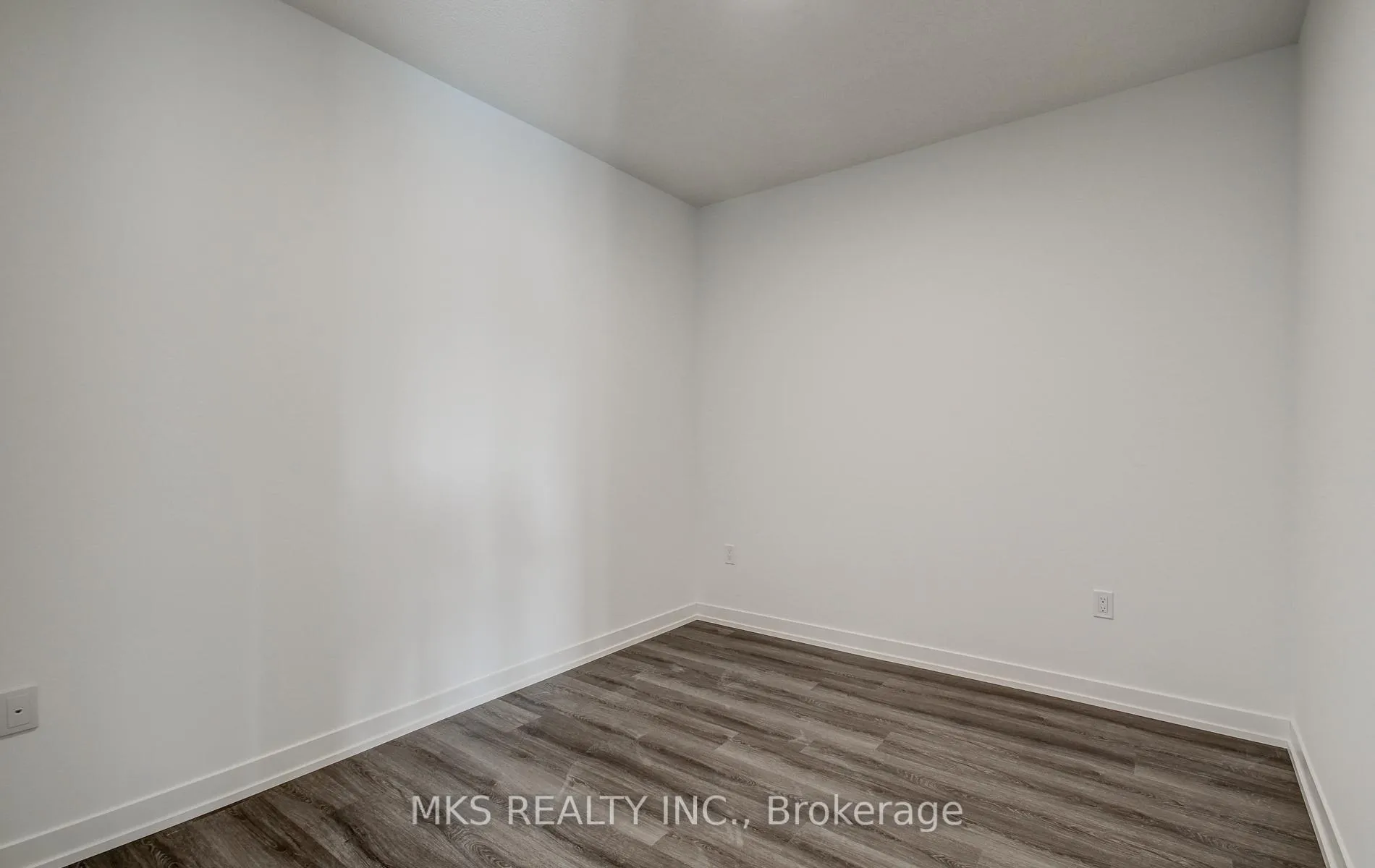 Photo 7 of Unit 815, 138 Downes Street, Toronto, Waterfront Communities — HOMEH