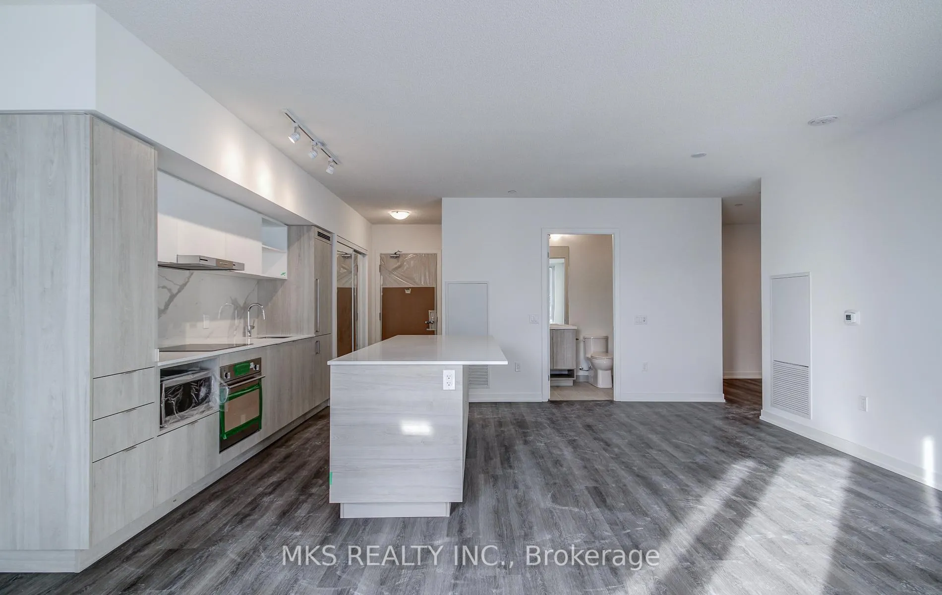 Photo 11 of Unit 815, 138 Downes Street, Toronto, Waterfront Communities — HOMEH