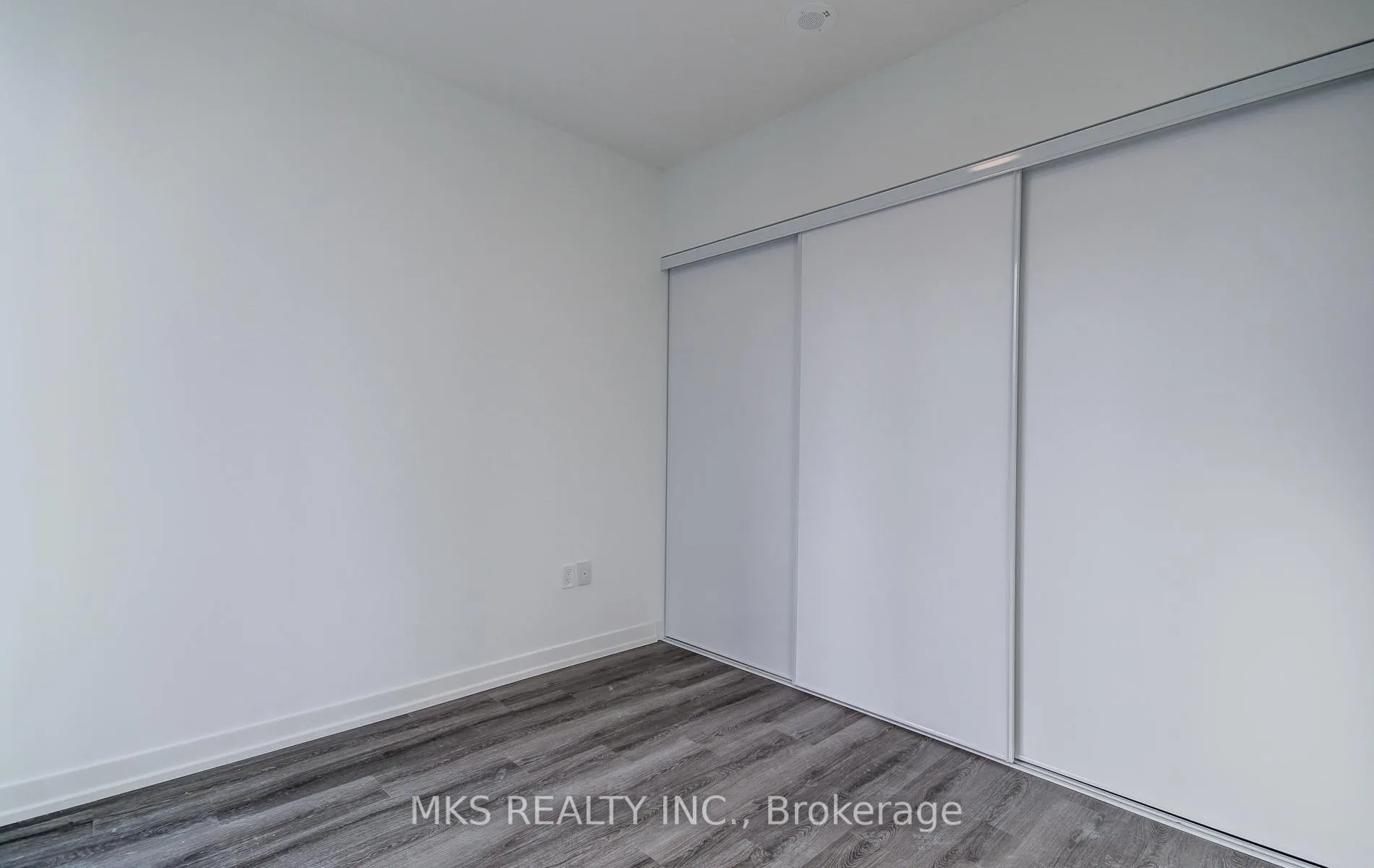 Photo 12 of Unit 815, 138 Downes Street, Toronto, Waterfront Communities — HOMEH