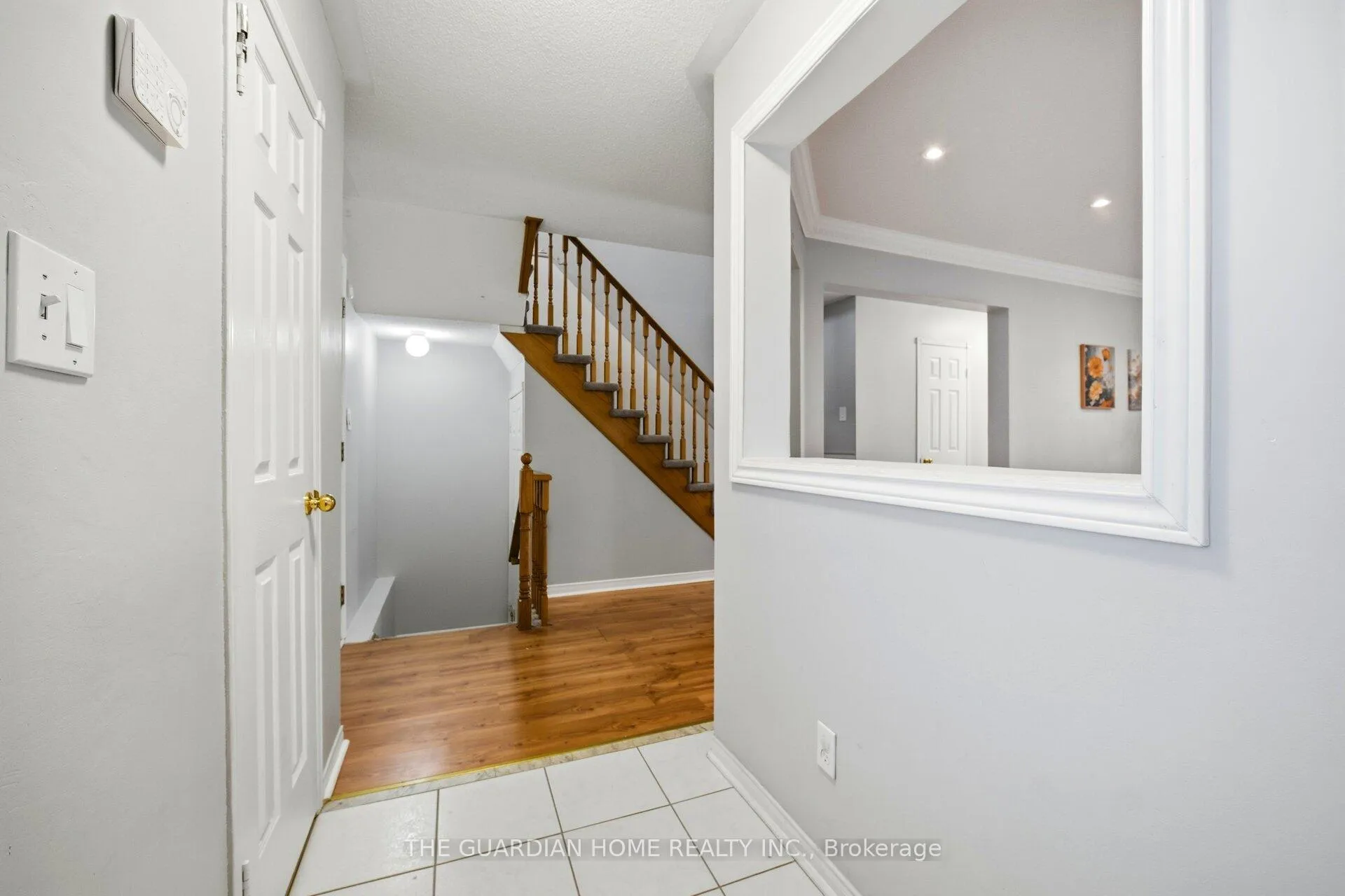 Photo 4 of 24 Hibbard Drive, Ajax, Central — HOMEH