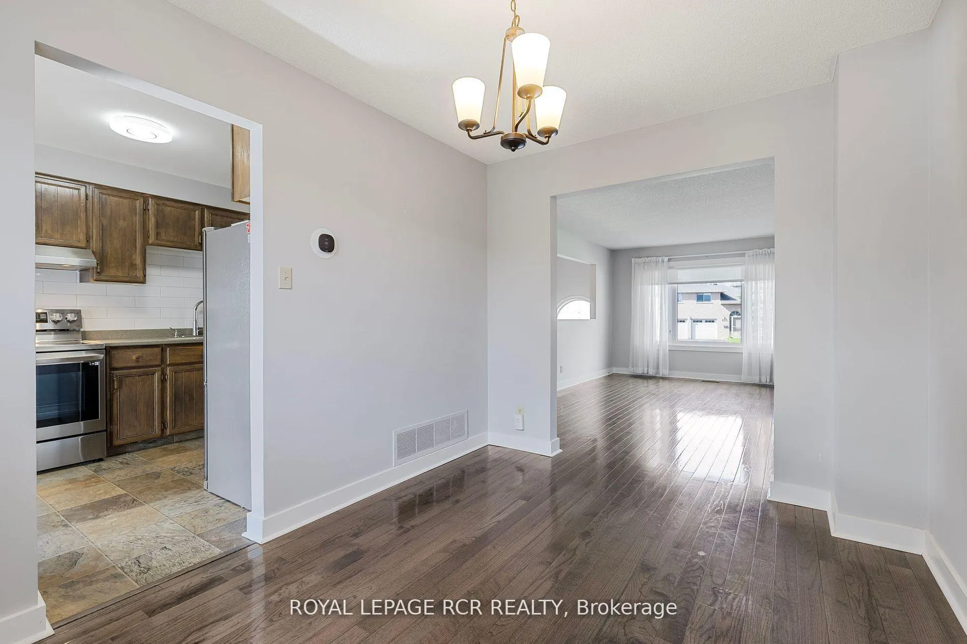 Photo 12 of 80 Woodside Drive, Orillia — HOMEH
