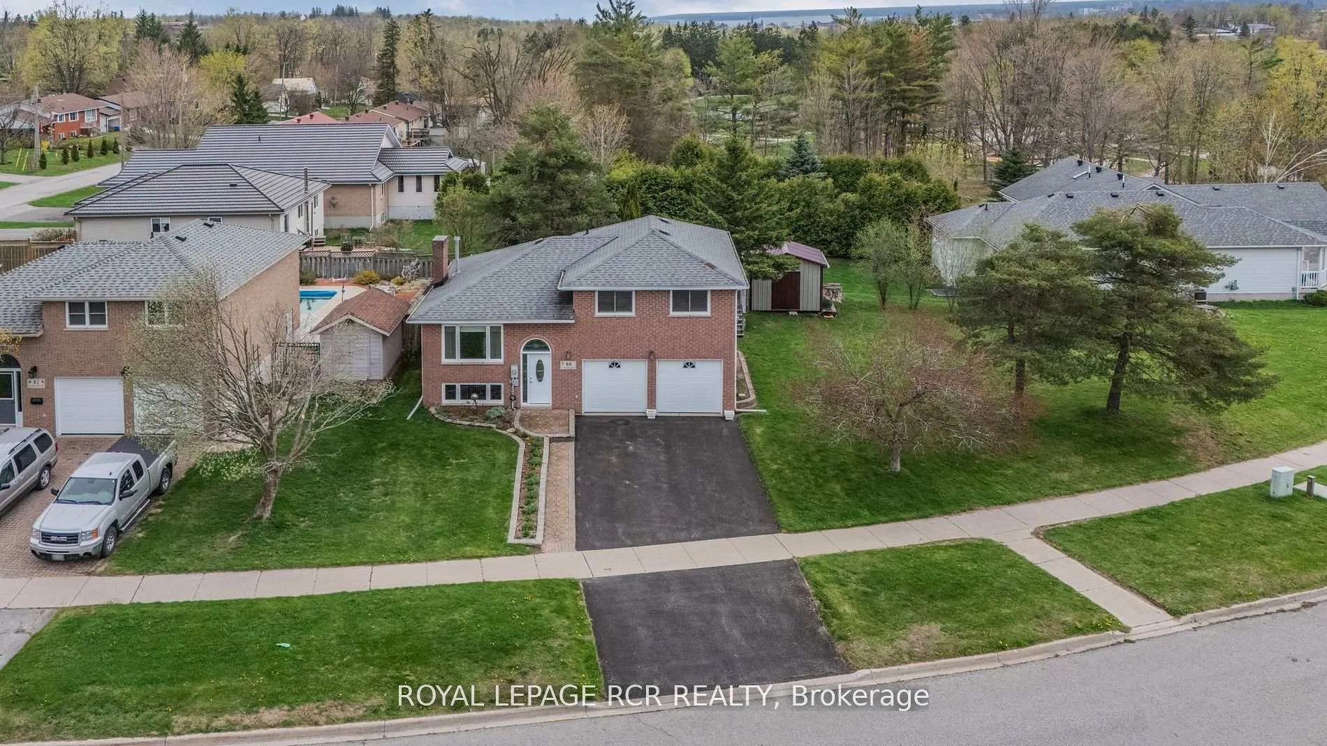 Photo 44 of 80 Woodside Drive, Orillia — HOMEH