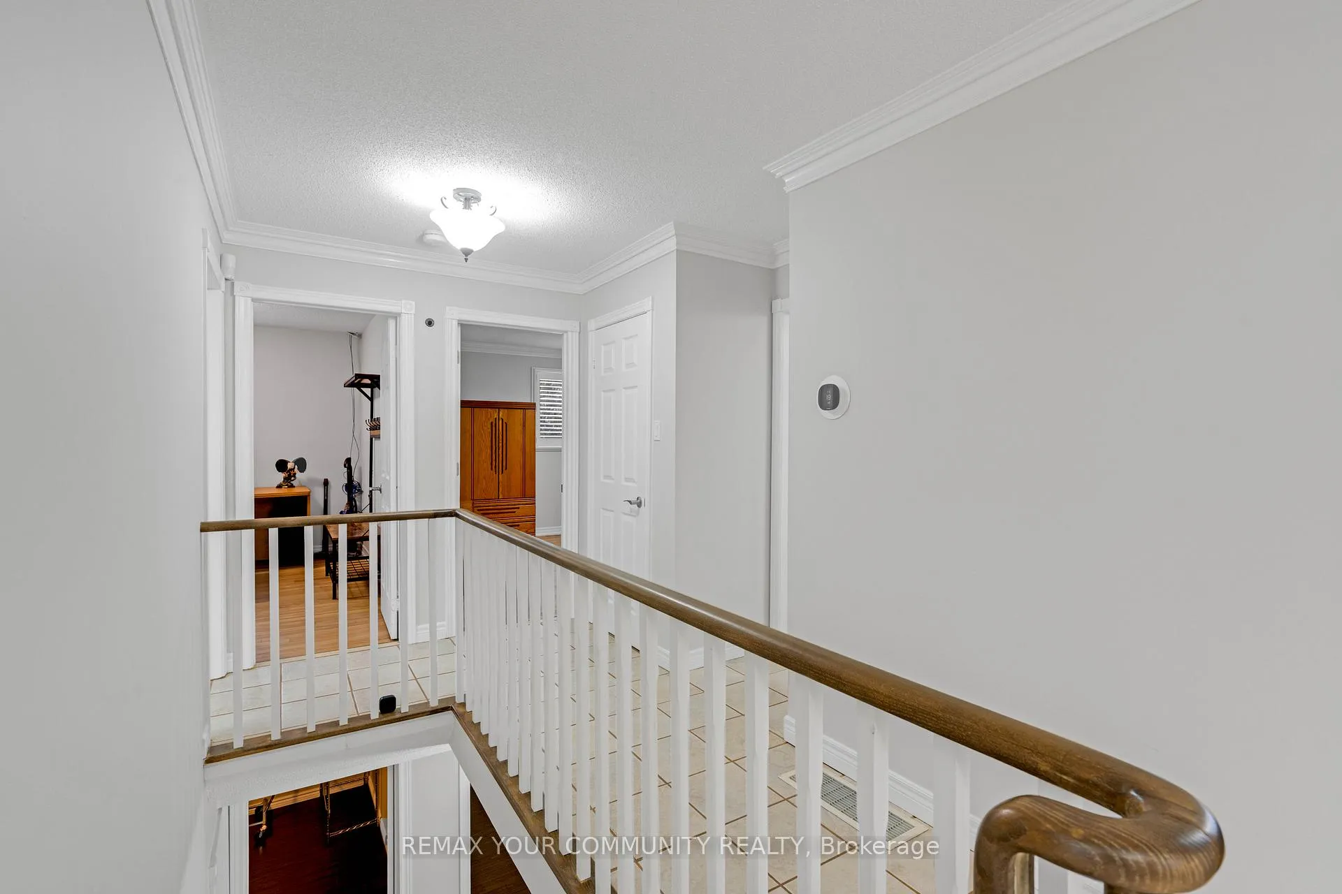 Photo 18 of 28 Moon Drive, Barrie, Ardagh — HOMEH