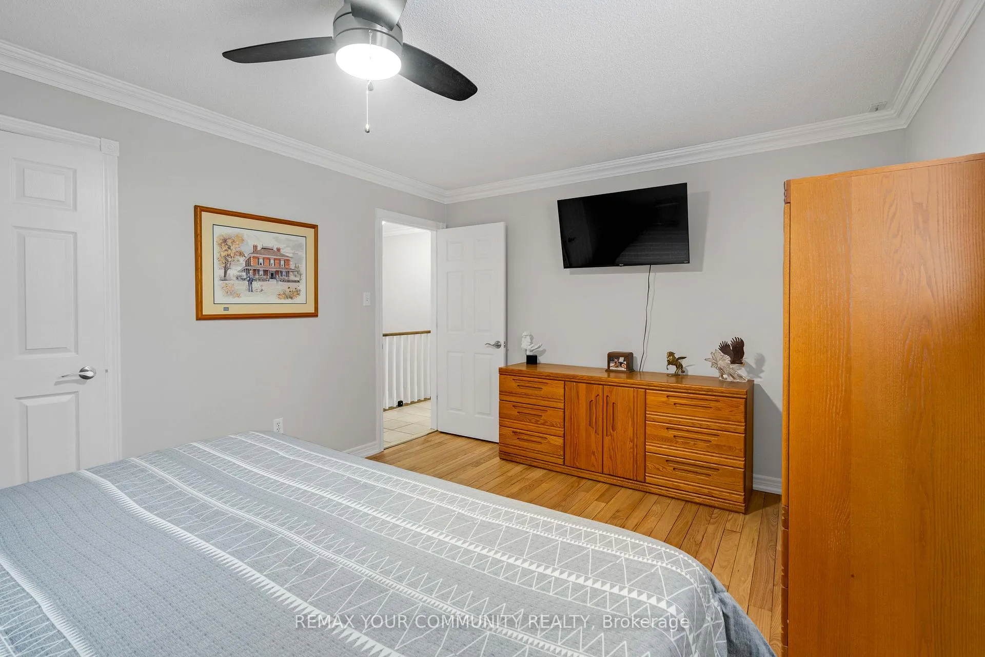 Photo 22 of 28 Moon Drive, Barrie, Ardagh — HOMEH