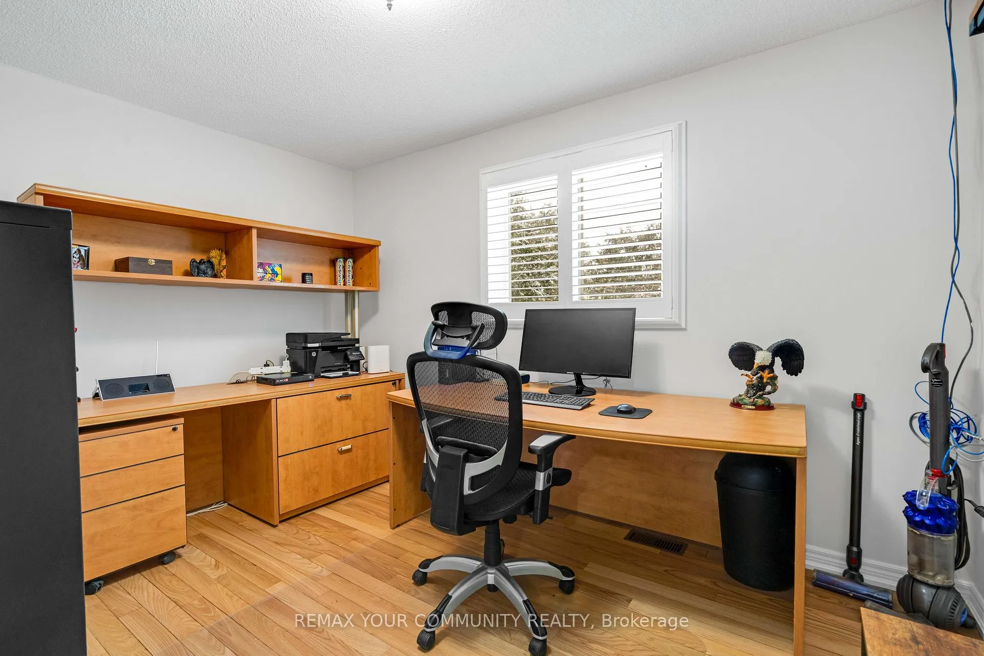 Photo 24 of 28 Moon Drive, Barrie, Ardagh — HOMEH