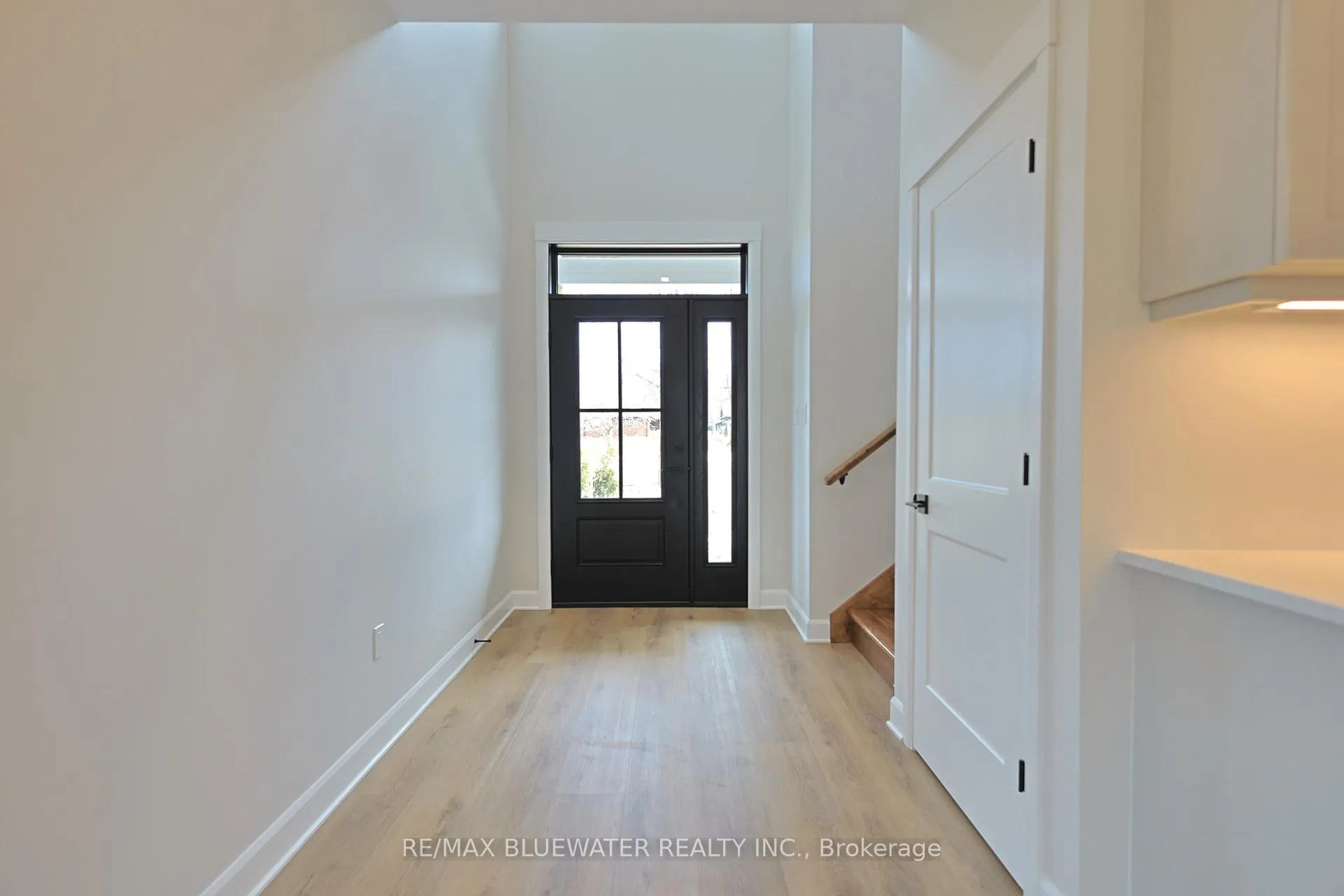 Photo 3 of 72623 Stanley Street, Bluewater, Hay — HOMEH
