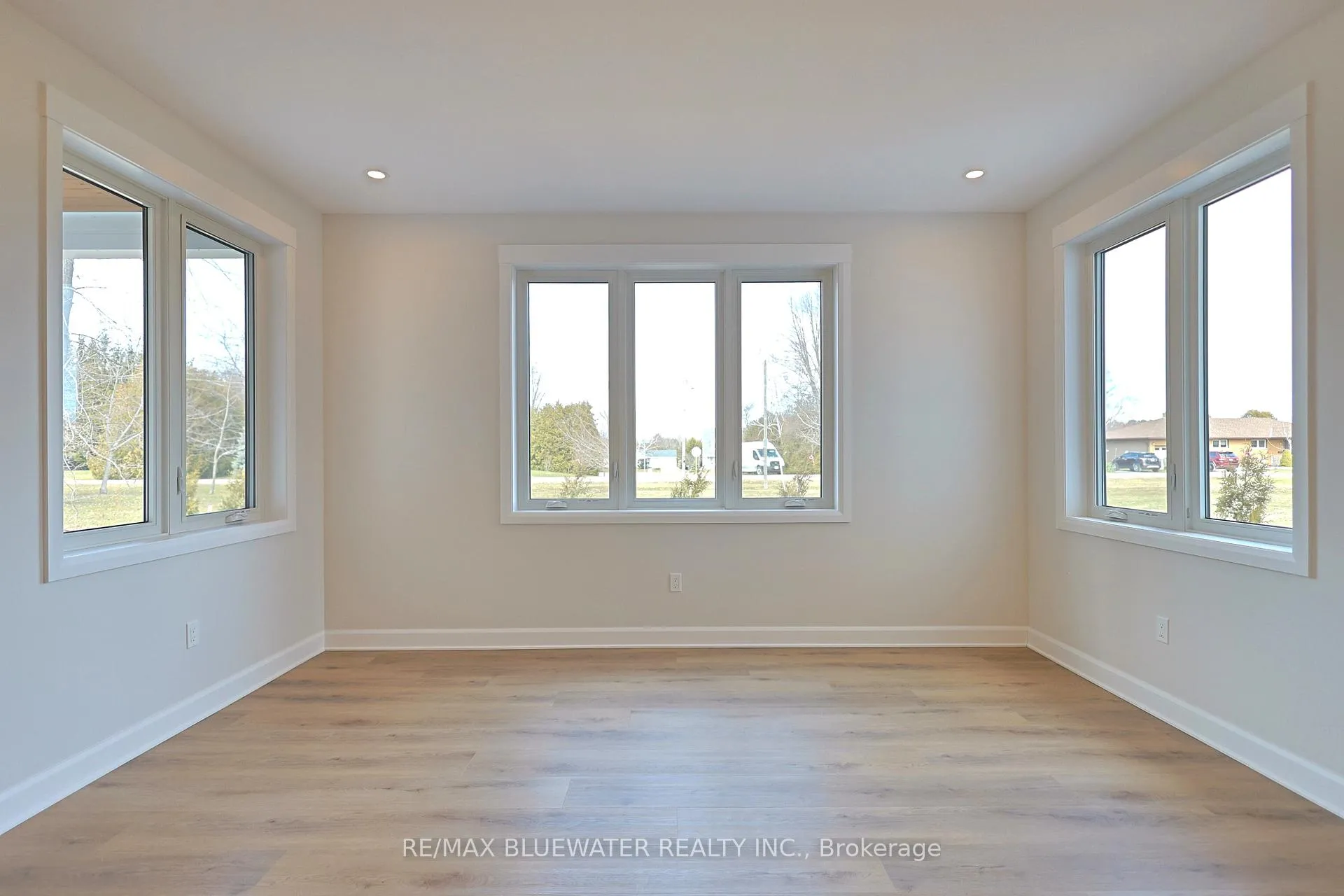 Photo 12 of 72623 Stanley Street, Bluewater, Hay — HOMEH