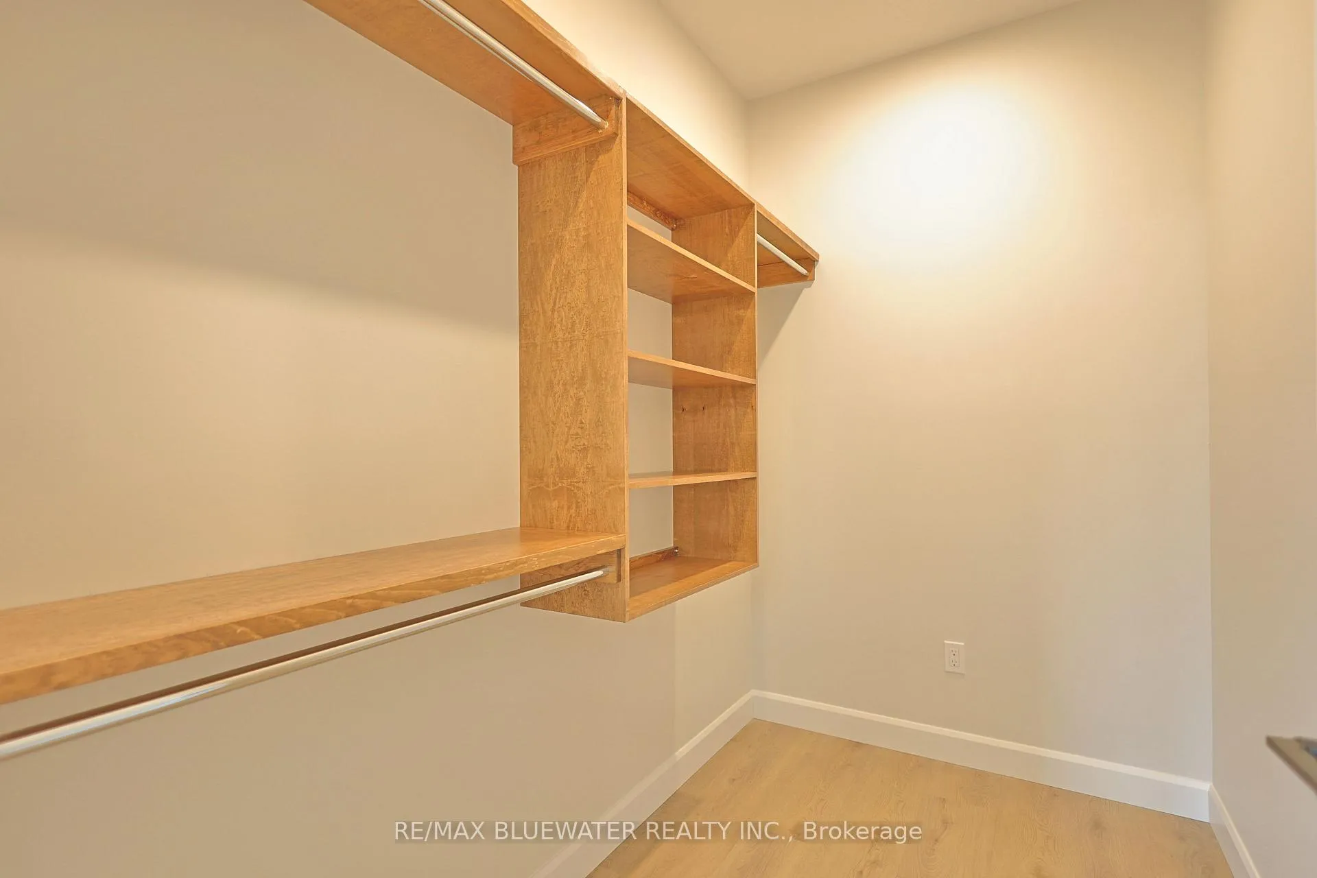 Photo 20 of 72623 Stanley Street, Bluewater, Hay — HOMEH
