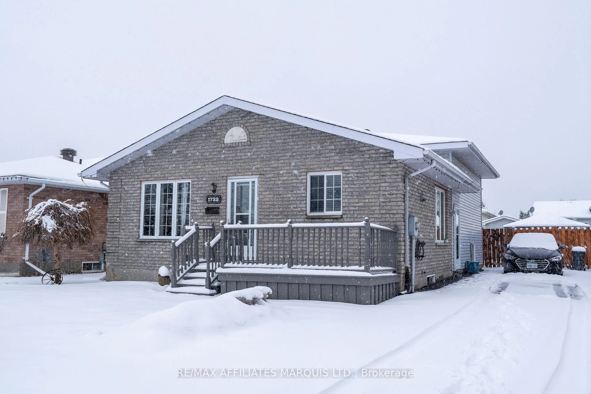 Photo 2 of 1732 Branch Drive, Cornwall — HOMEH