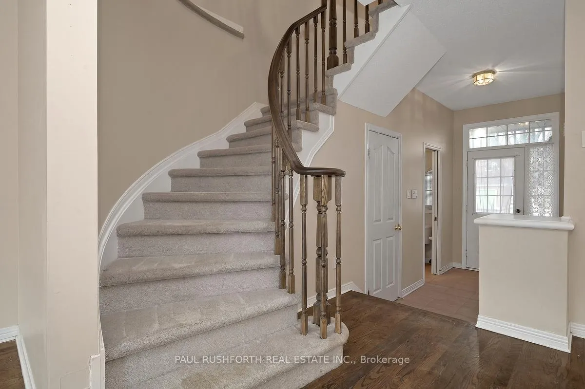 Photo 3 of 4417 Wildmint Square, Ottawa, Riverside South/Gloucester Glen — HOMEH