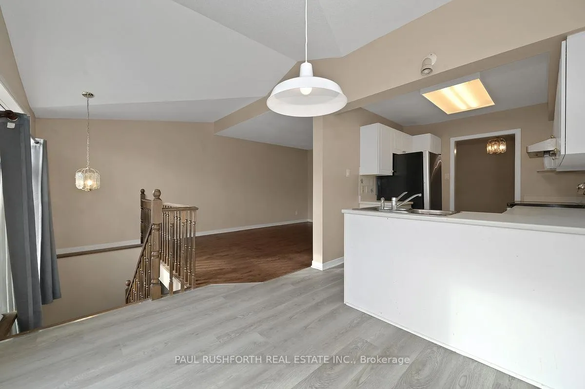 Photo 16 of 4417 Wildmint Square, Ottawa, Riverside South/Gloucester Glen — HOMEH