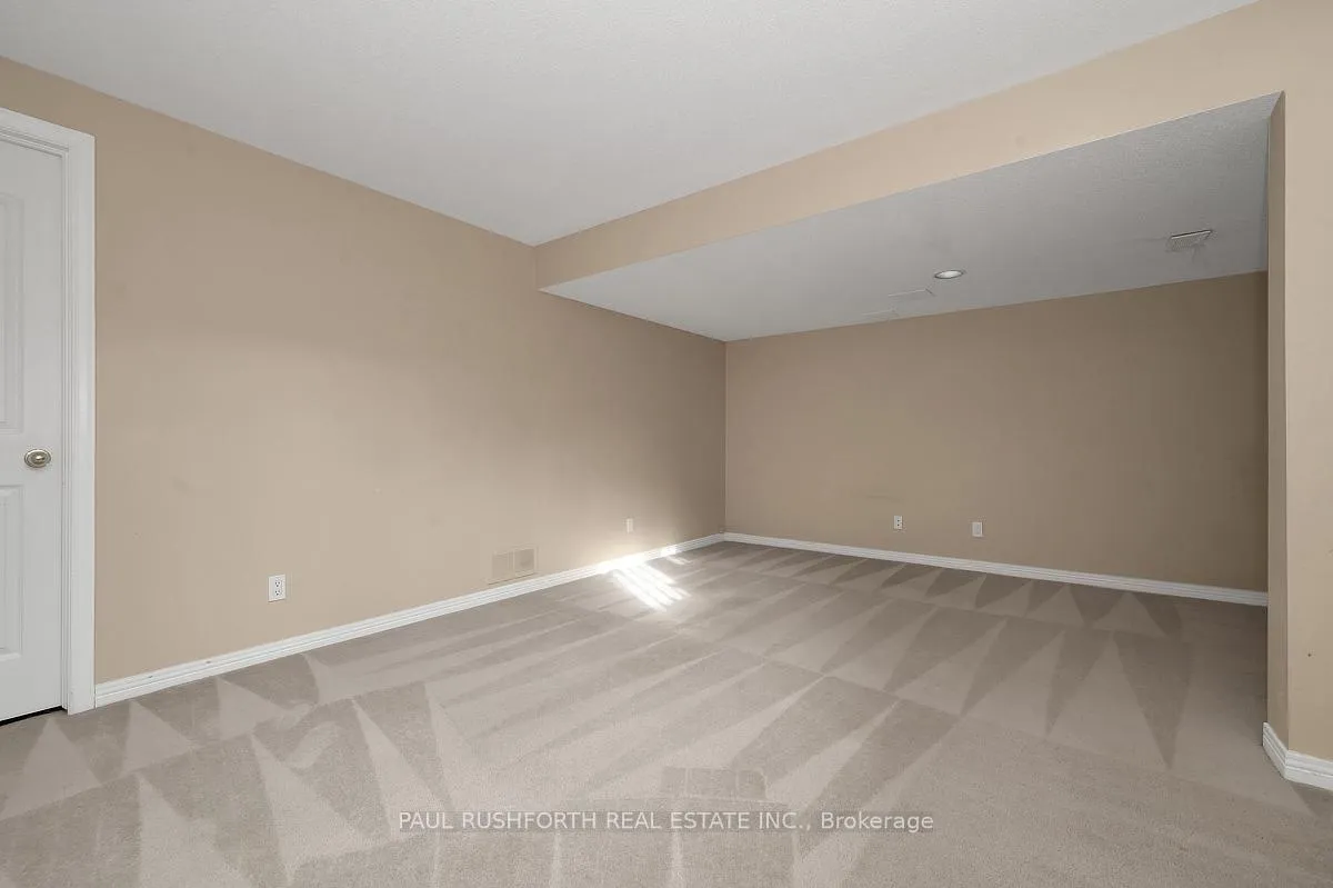 Photo 38 of 4417 Wildmint Square, Ottawa, Riverside South/Gloucester Glen — HOMEH