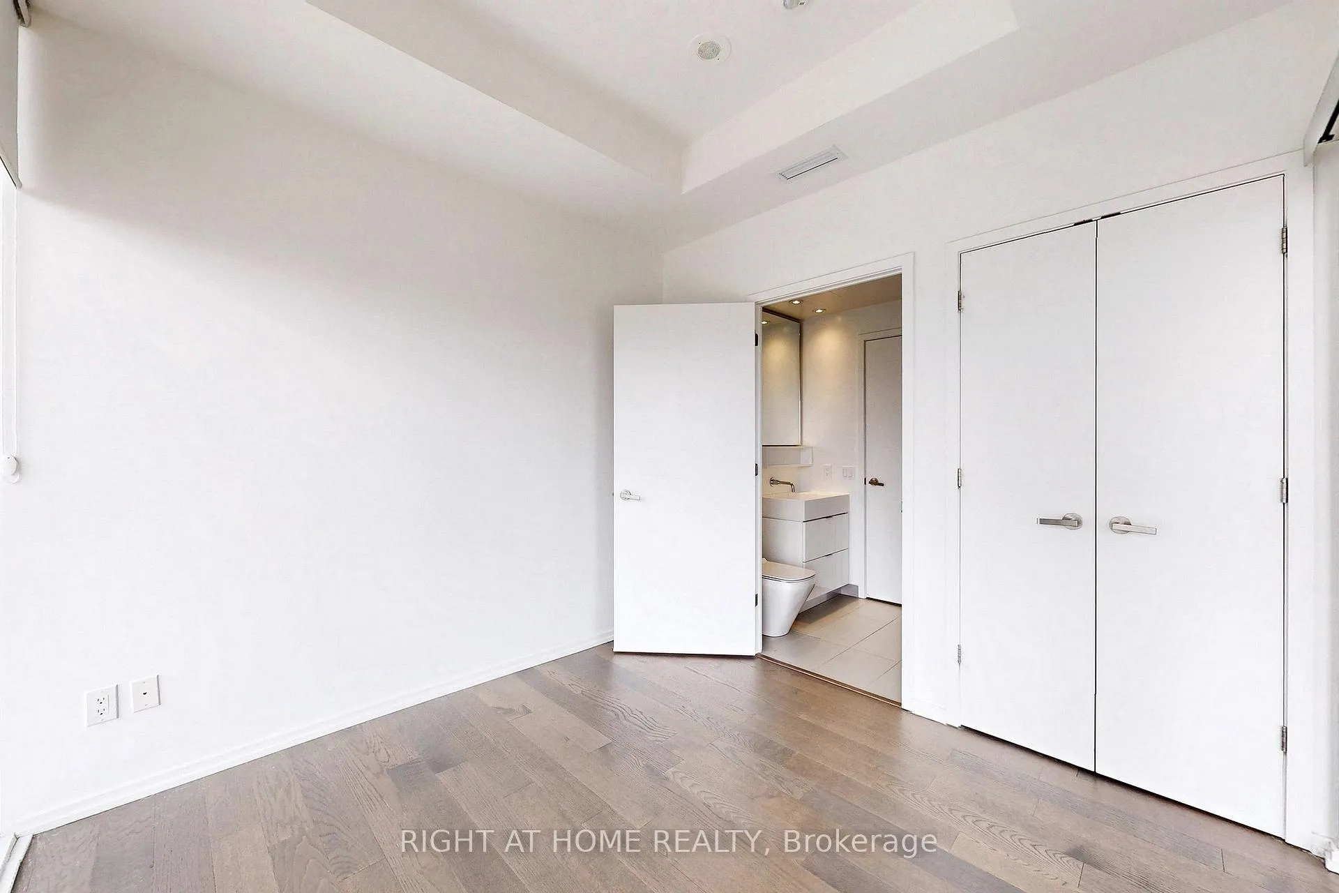 Photo 16 of Unit 905, 5 Soudan Avenue, Toronto, Mount Pleasant West — HOMEH