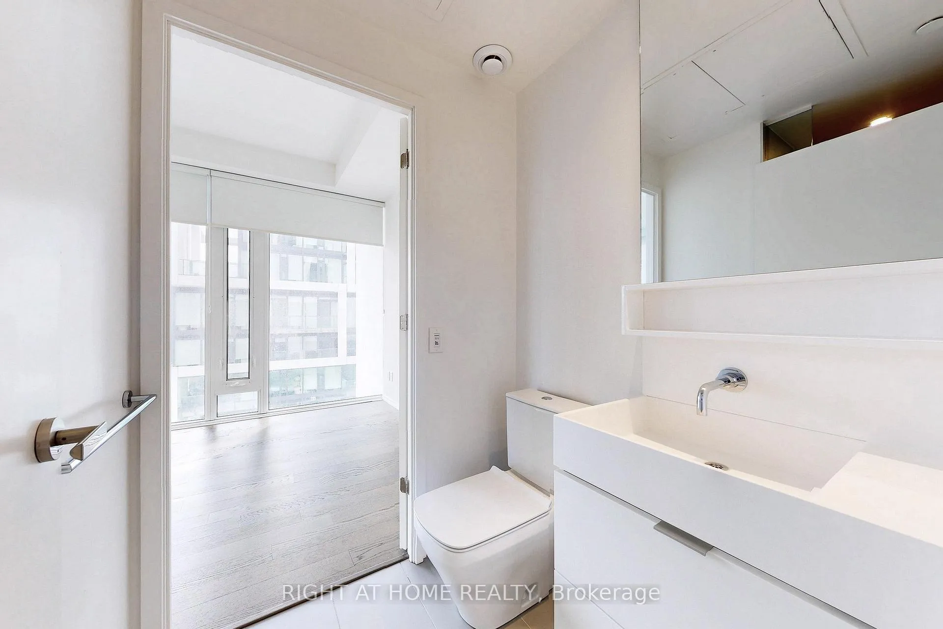 Photo 17 of Unit 905, 5 Soudan Avenue, Toronto, Mount Pleasant West — HOMEH