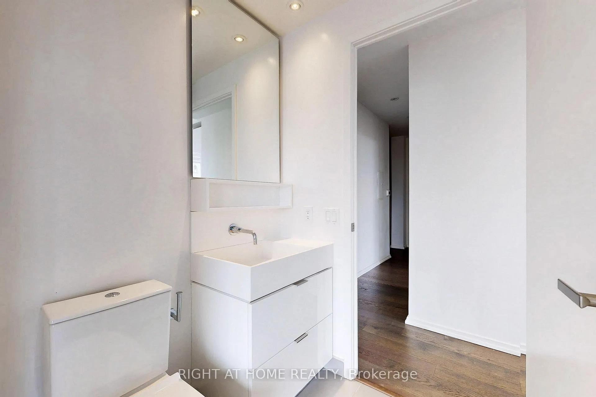 Photo 18 of Unit 905, 5 Soudan Avenue, Toronto, Mount Pleasant West — HOMEH