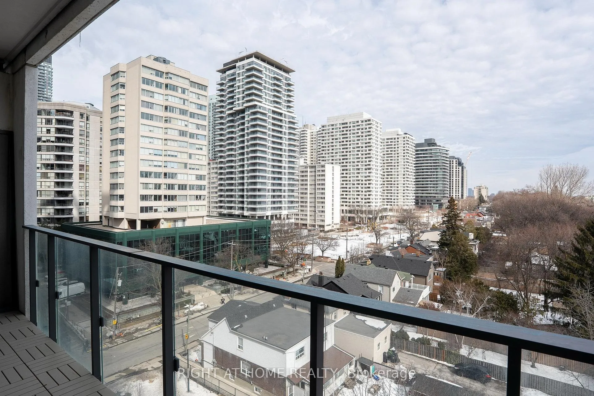 Photo 21 of Unit 905, 5 Soudan Avenue, Toronto, Mount Pleasant West — HOMEH