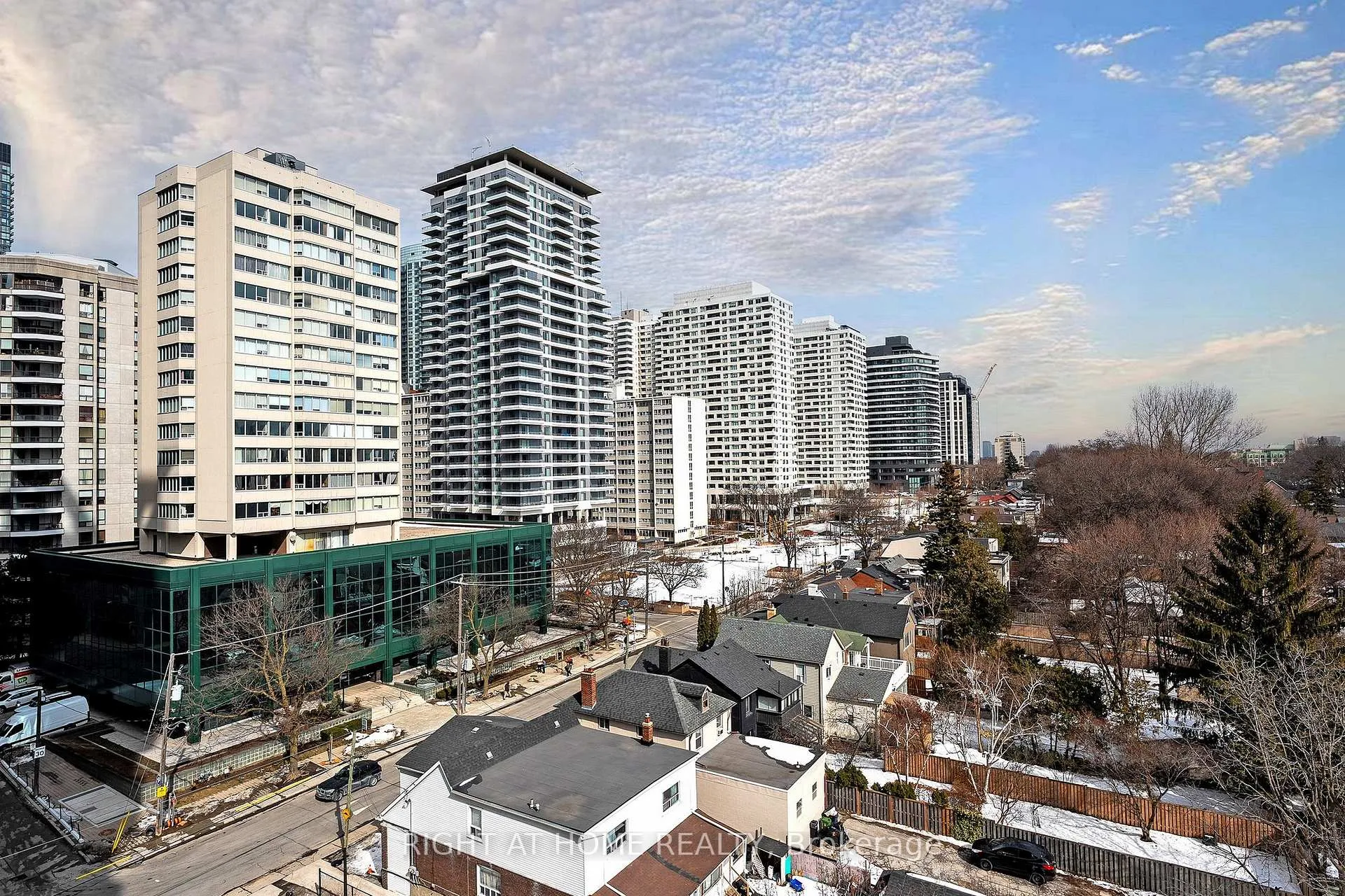 Photo 24 of Unit 905, 5 Soudan Avenue, Toronto, Mount Pleasant West — HOMEH