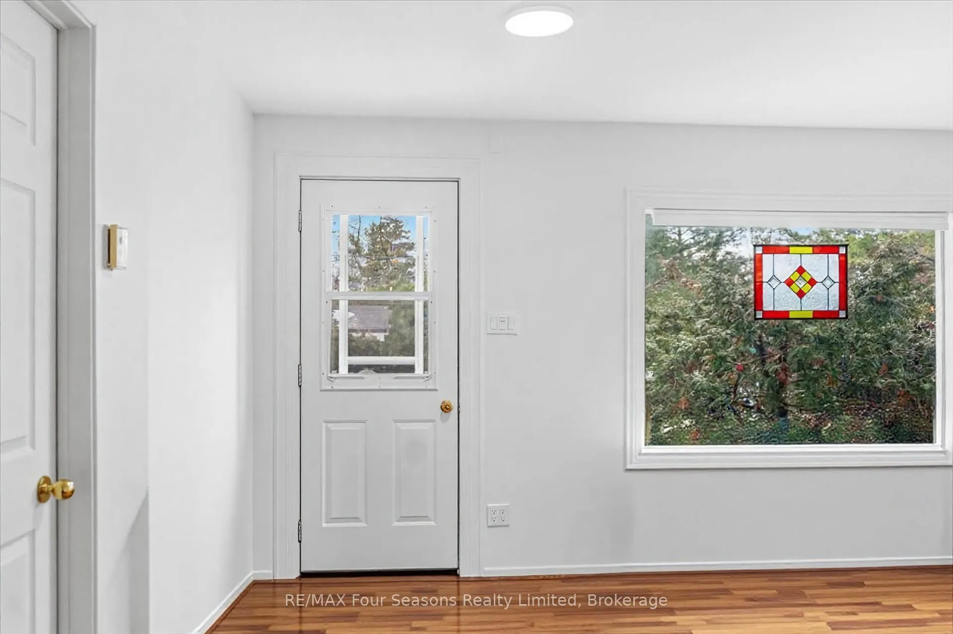 Photo 11 of 220 Old Mosley Street, Wasaga Beach — HOMEH