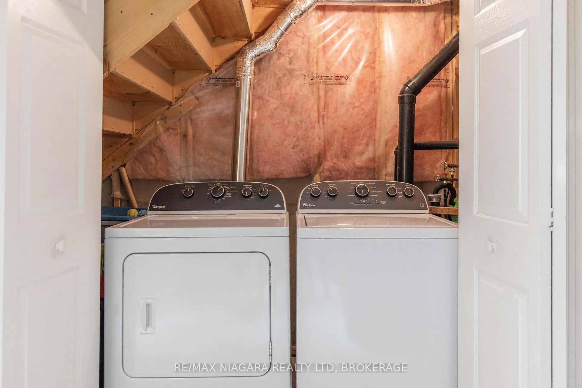Photo 24 of Unit 13, 8142 Costabile Drive, Niagara Falls, Ascot — HOMEH