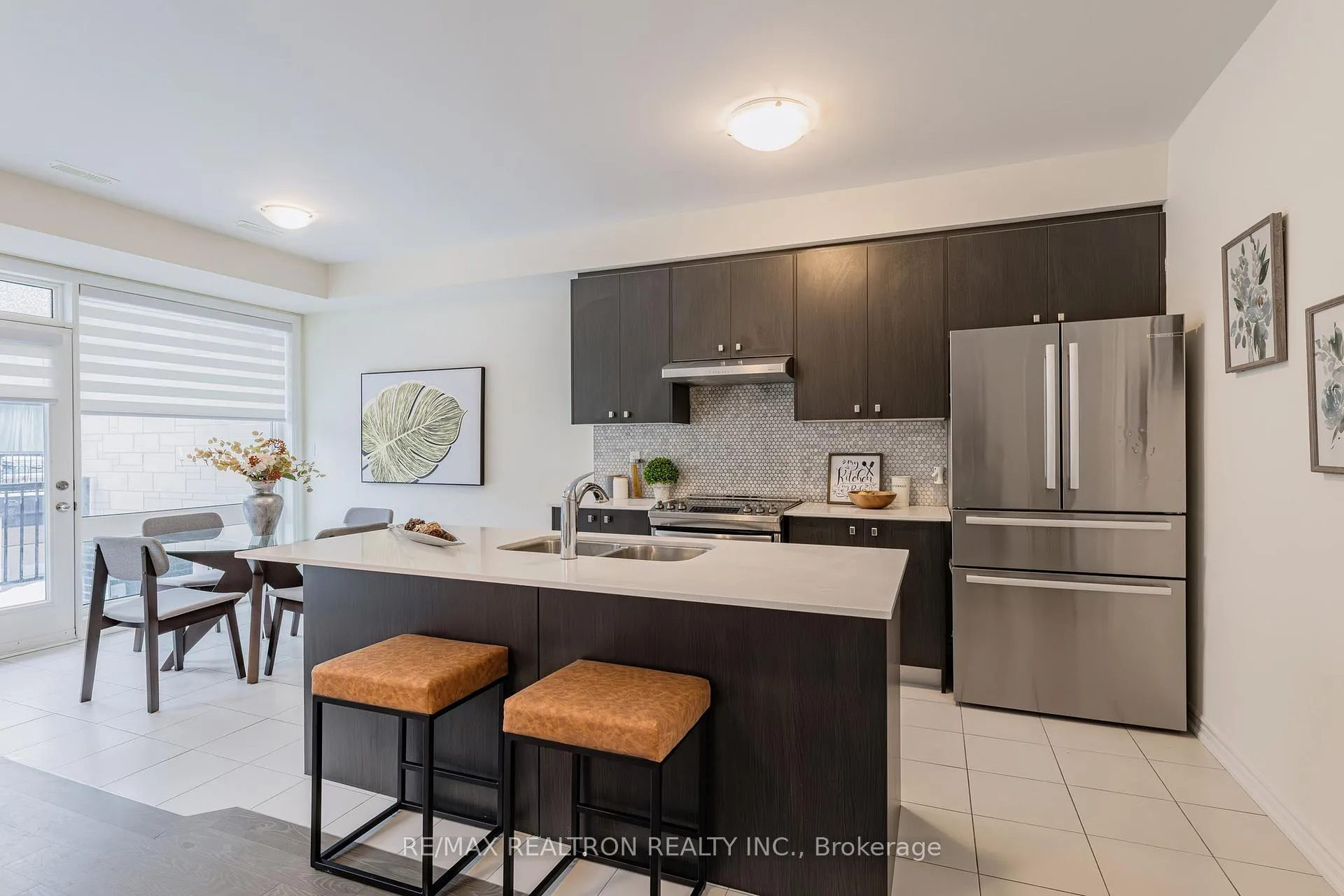 Photo 6 of 9 Breyworth Road, Markham, Victoria Square — HOMEH