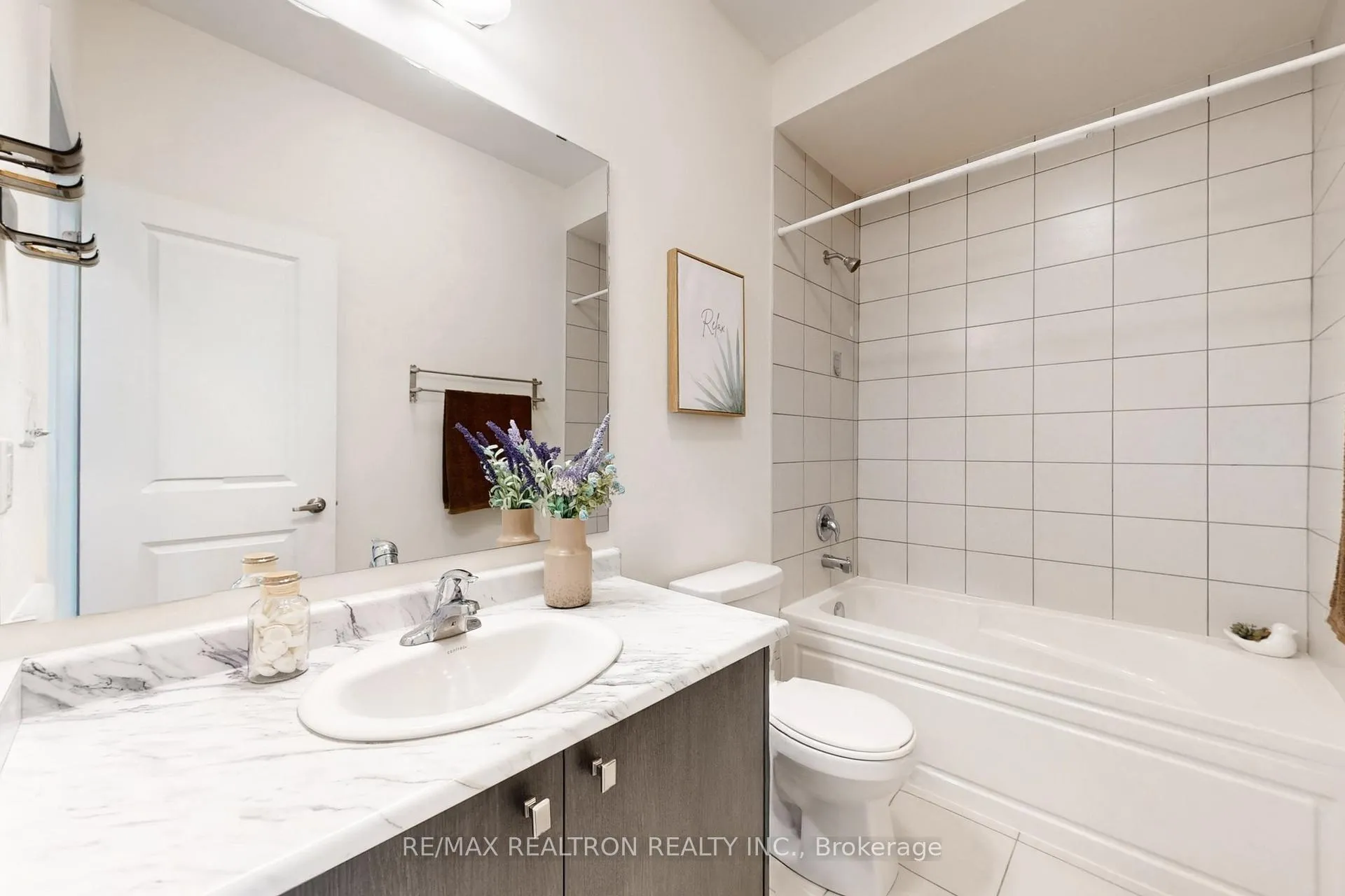 Photo 26 of 9 Breyworth Road, Markham, Victoria Square — HOMEH