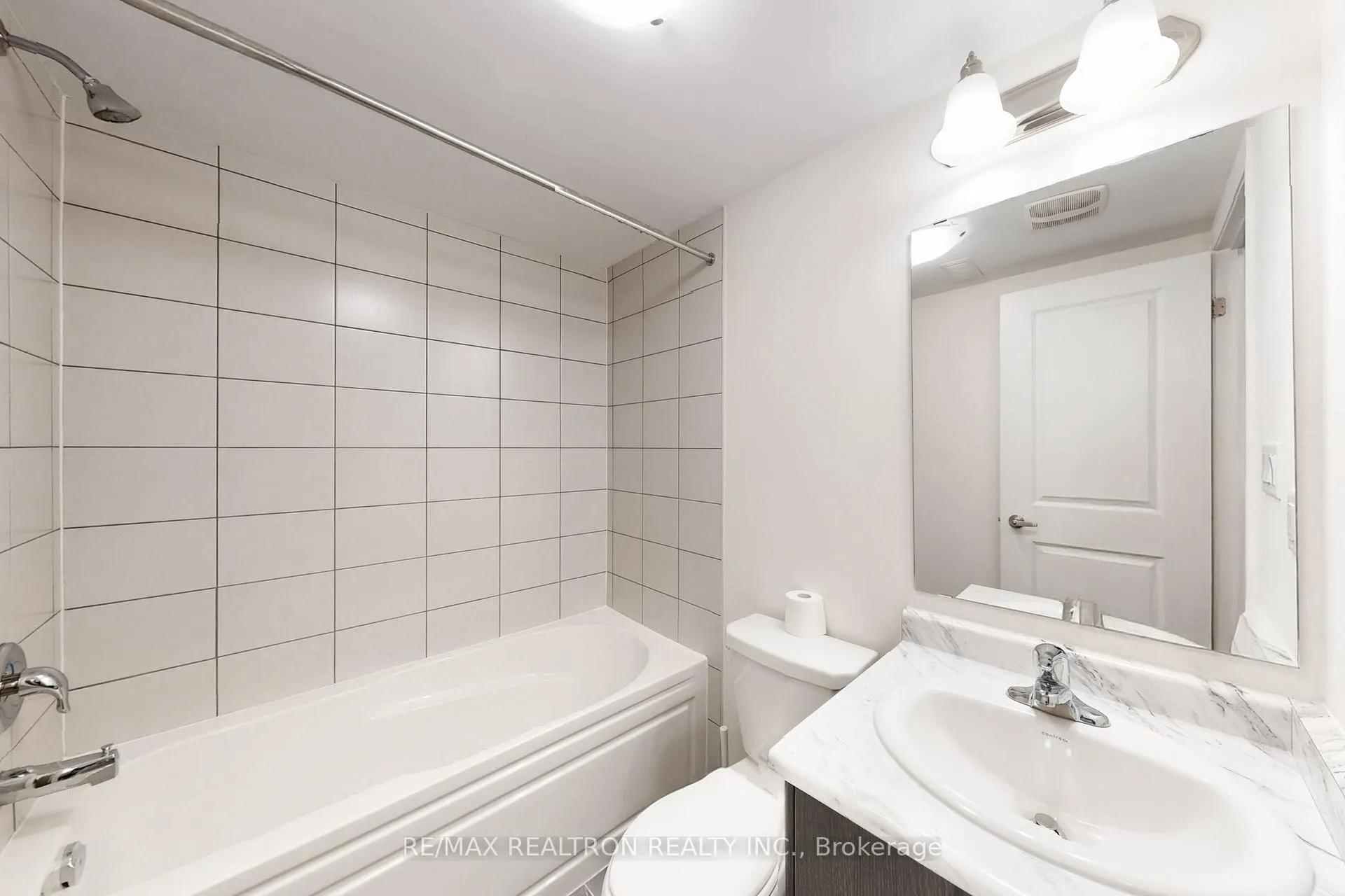 Photo 36 of 9 Breyworth Road, Markham, Victoria Square — HOMEH