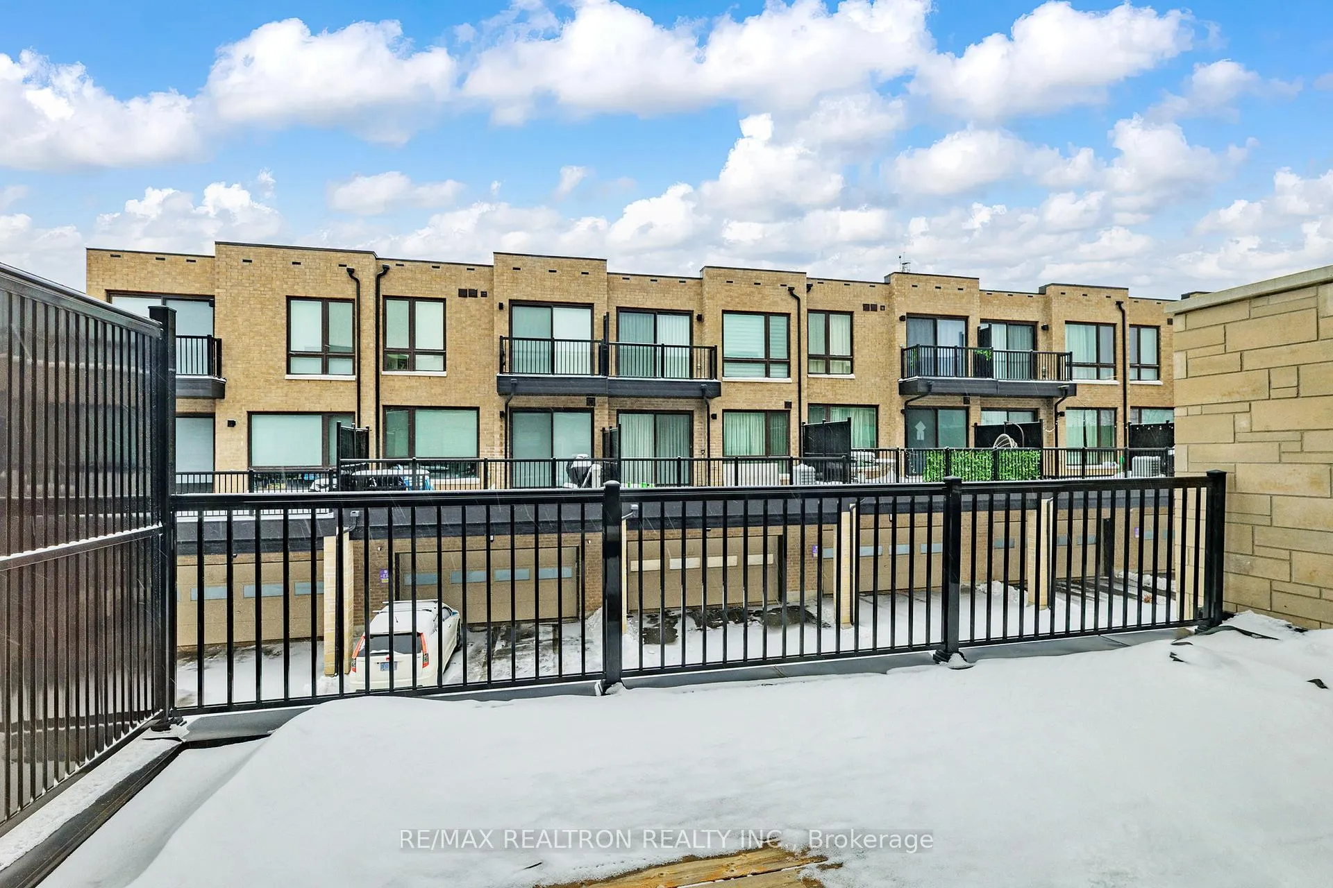 Photo 38 of 9 Breyworth Road, Markham, Victoria Square — HOMEH