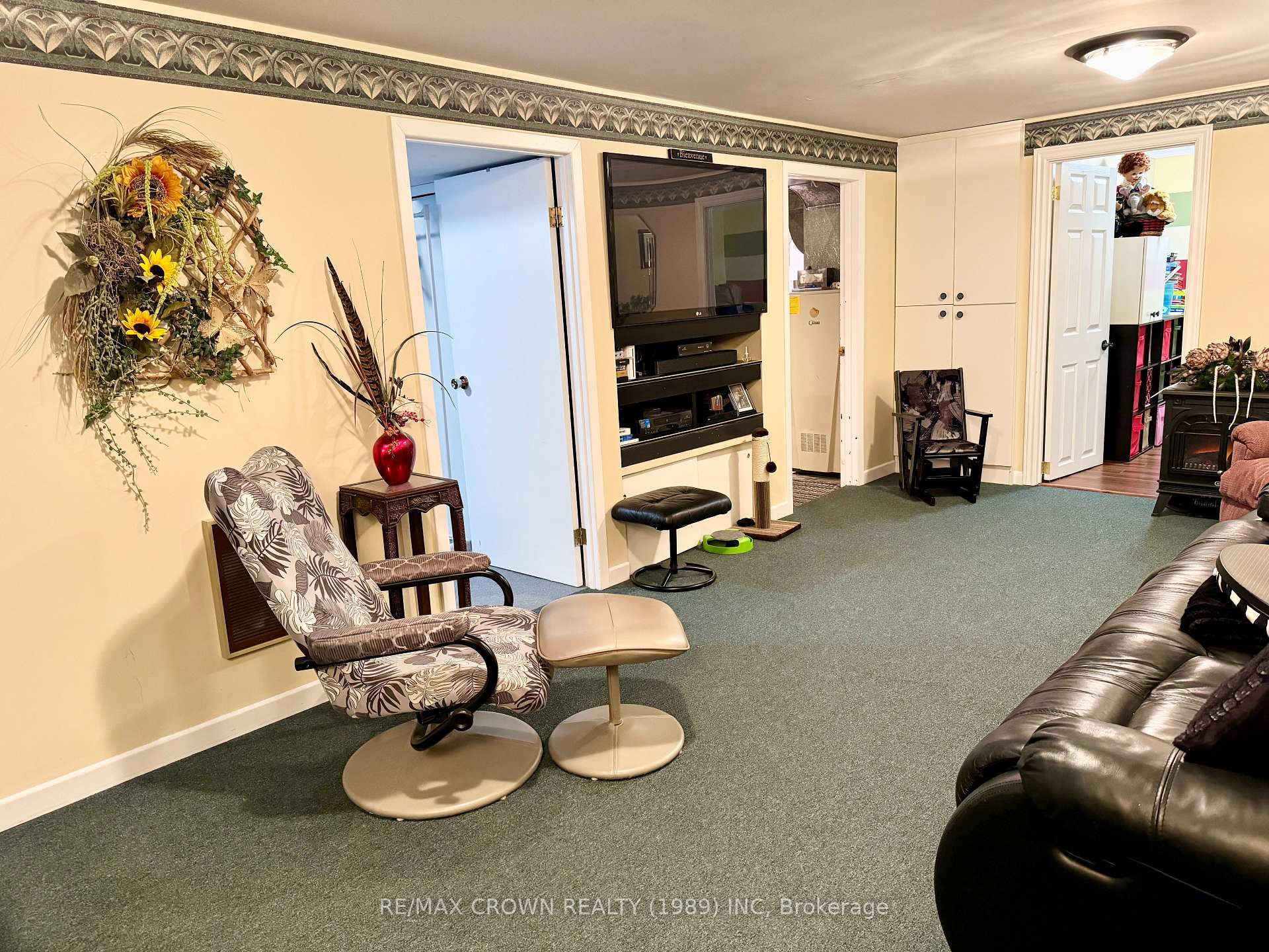 Photo 16 of 11 Niagara Street, Kapuskasing — HOMEH