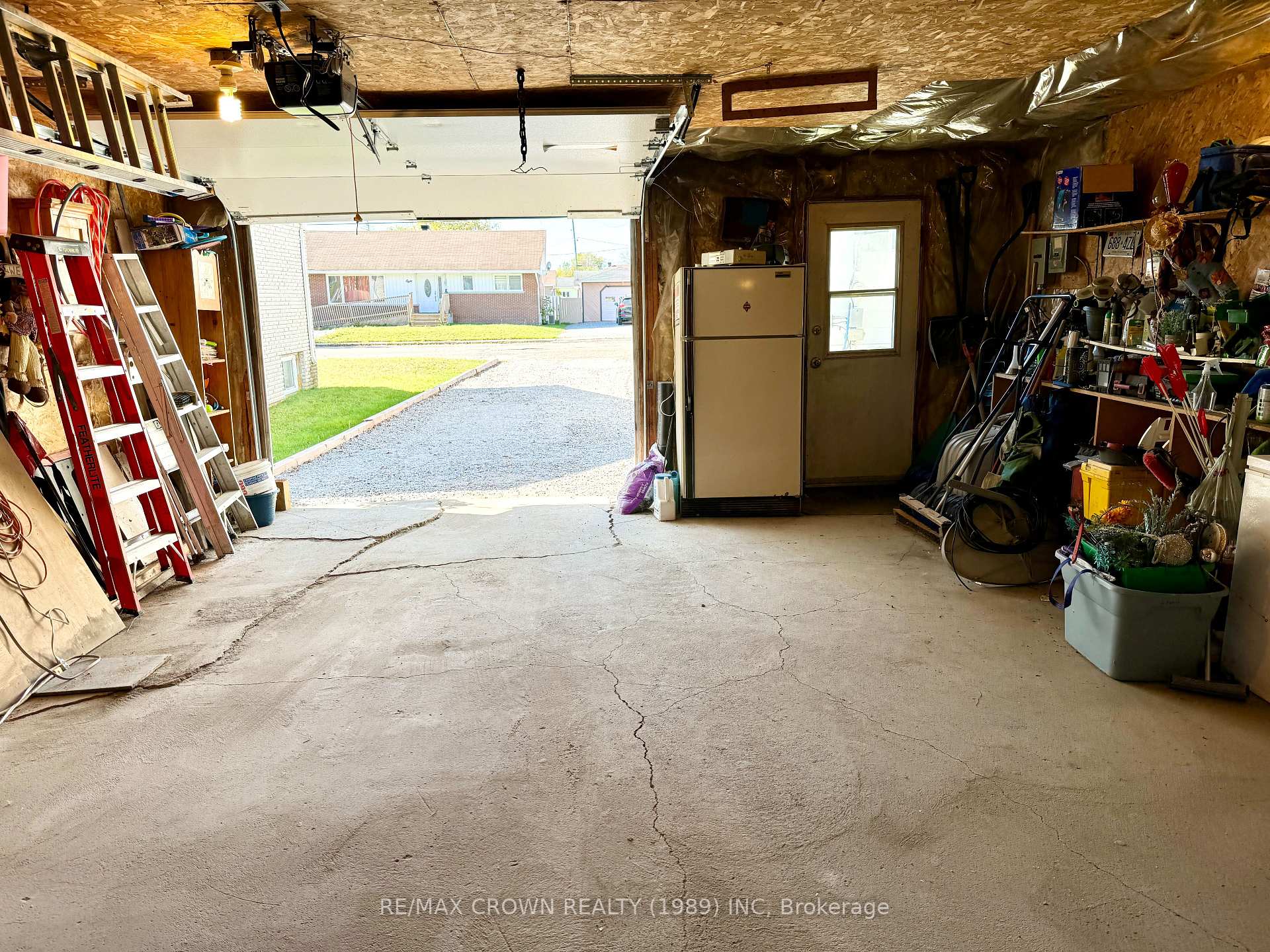 Photo 30 of 11 Niagara Street, Kapuskasing — HOMEH