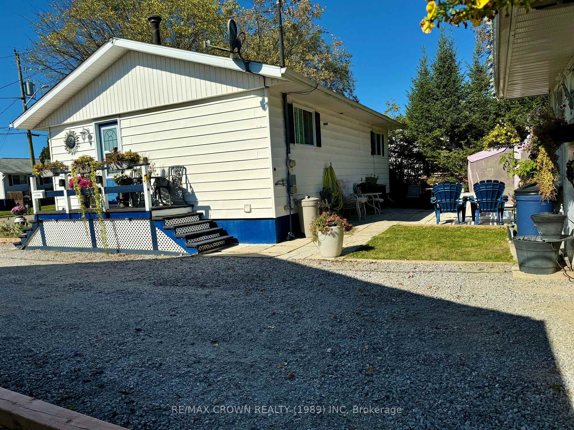 Photo 31 of 11 Niagara Street, Kapuskasing — HOMEH