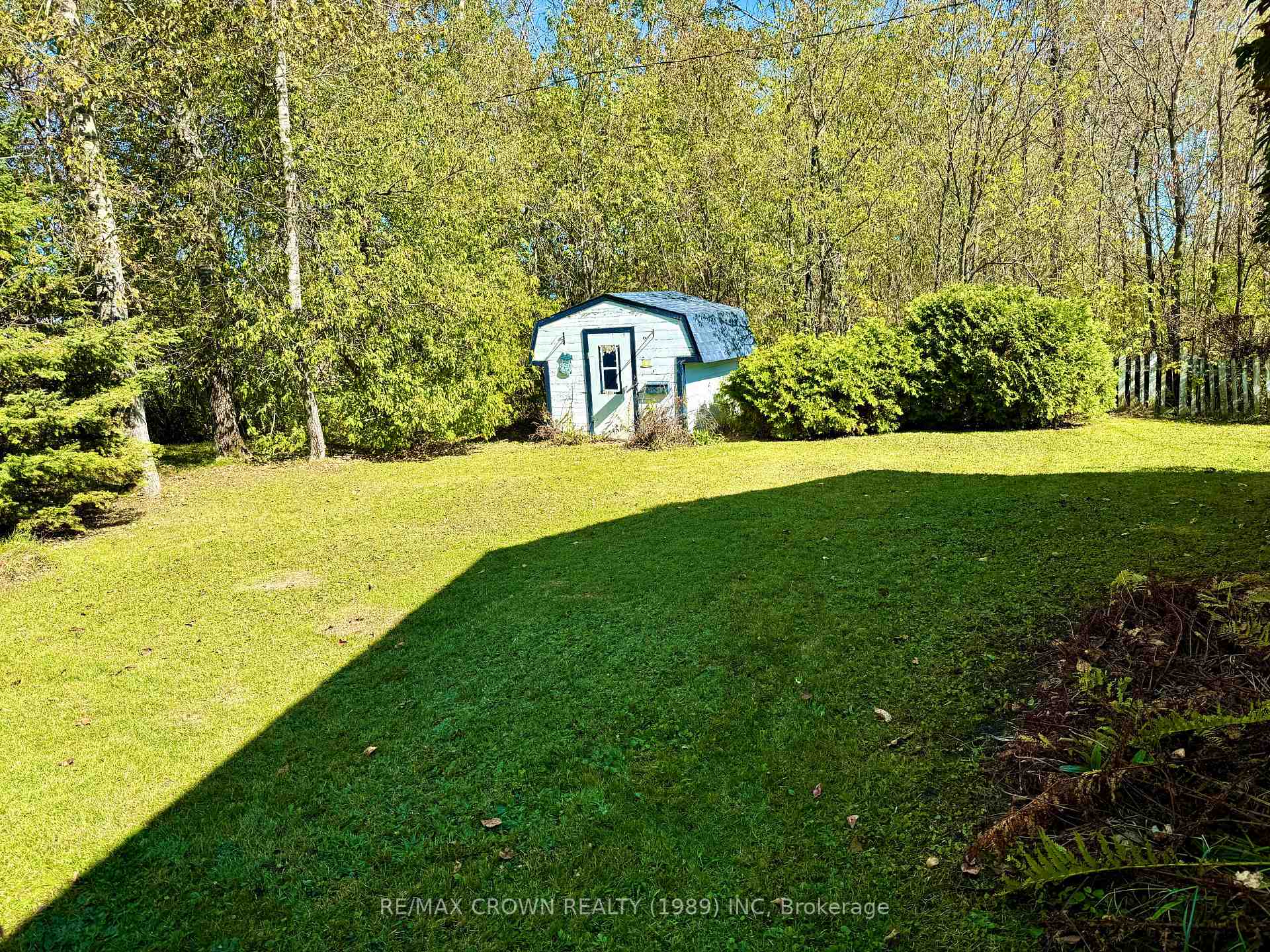 Photo 33 of 11 Niagara Street, Kapuskasing — HOMEH