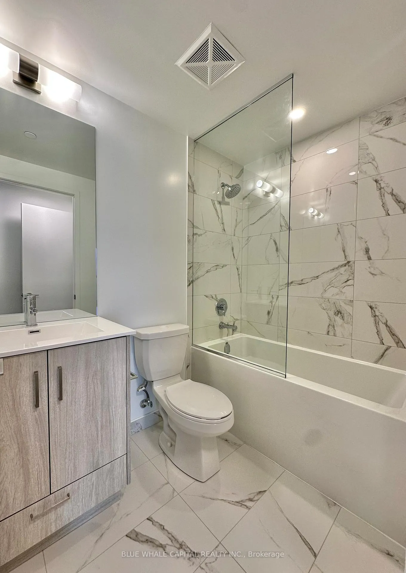 Photo 10 of Unit 2205, 180 Front Street E, Toronto, Moss Park — HOMEH