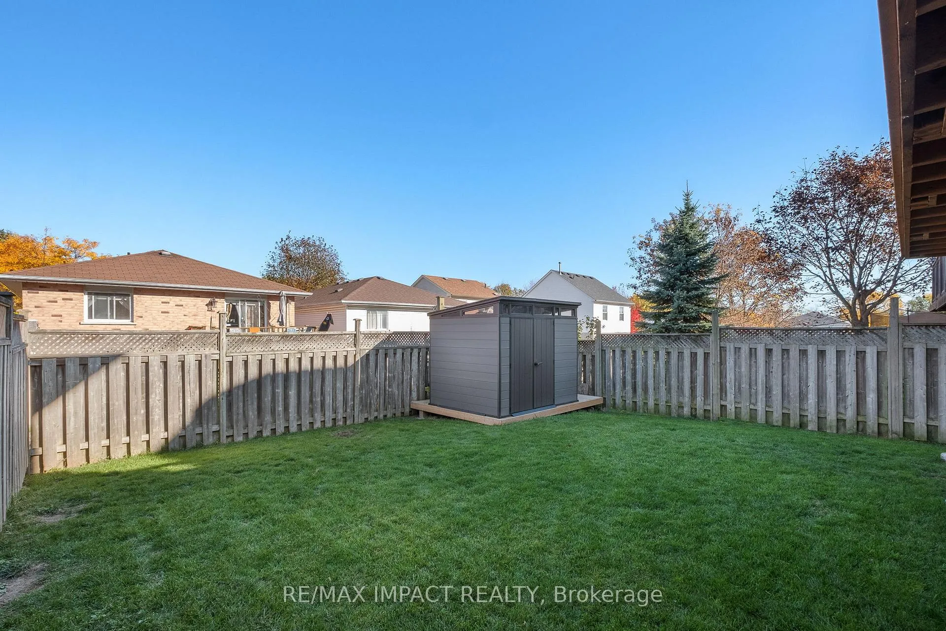 Photo 36 of 1000 Field Court, Cobourg — HOMEH