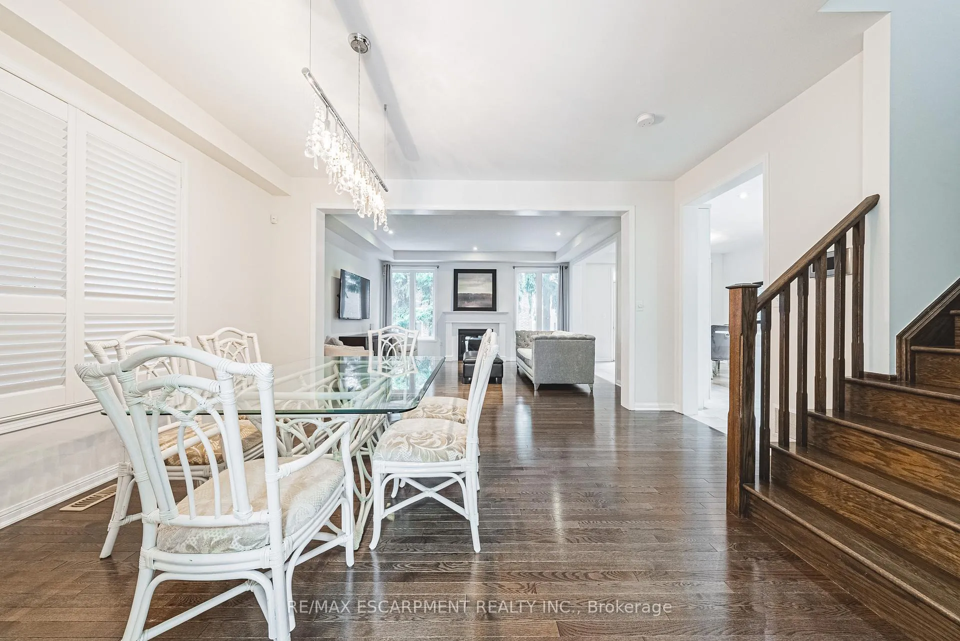 Photo 6 of 85 Peer Court, Hamilton, Meadowlands — HOMEH