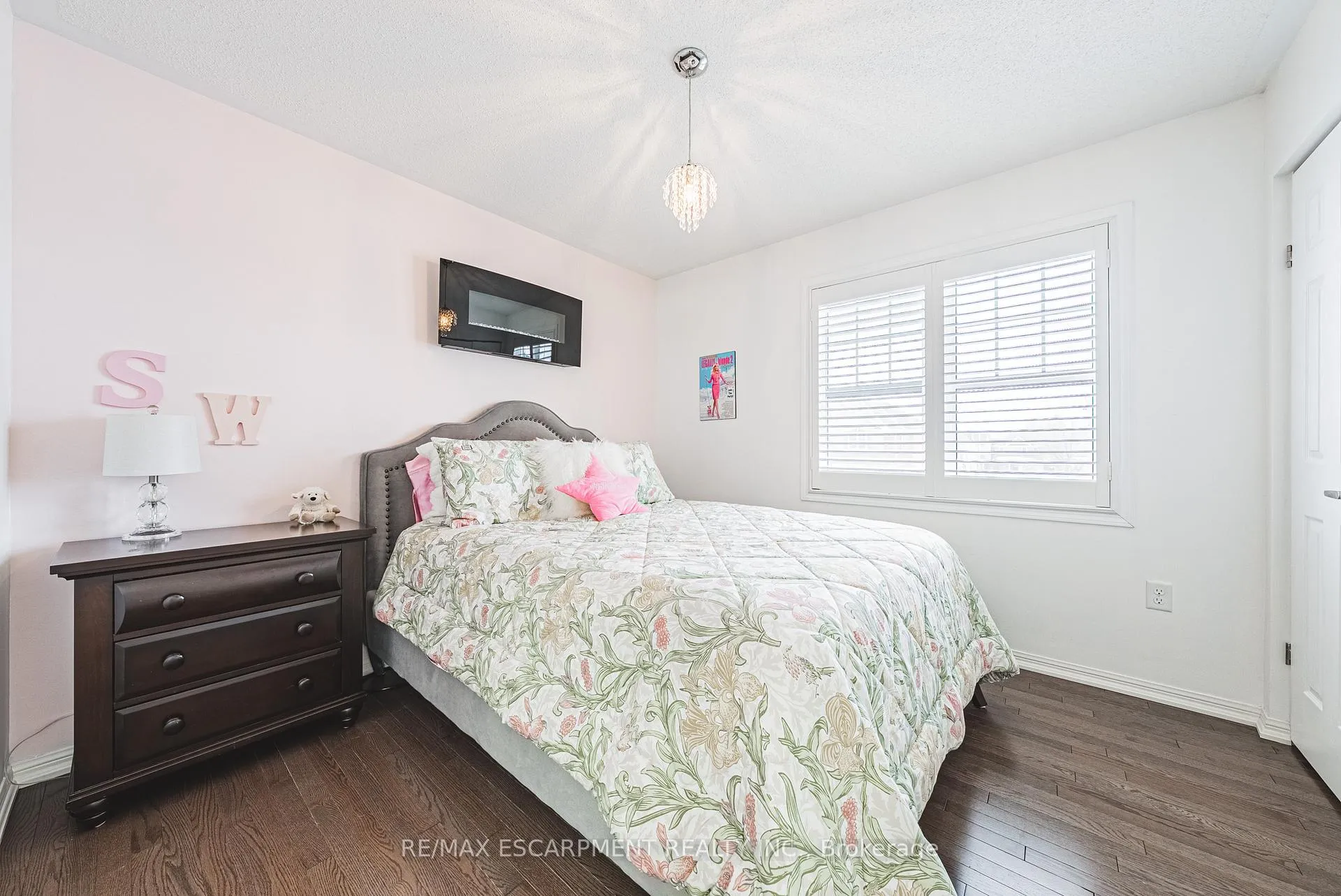 Photo 29 of 85 Peer Court, Hamilton, Meadowlands — HOMEH