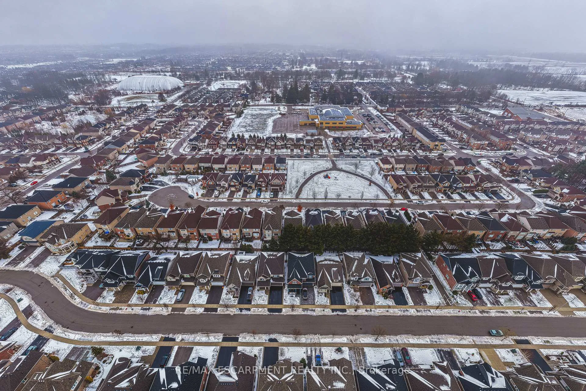 Photo 43 of 85 Peer Court, Hamilton, Meadowlands — HOMEH