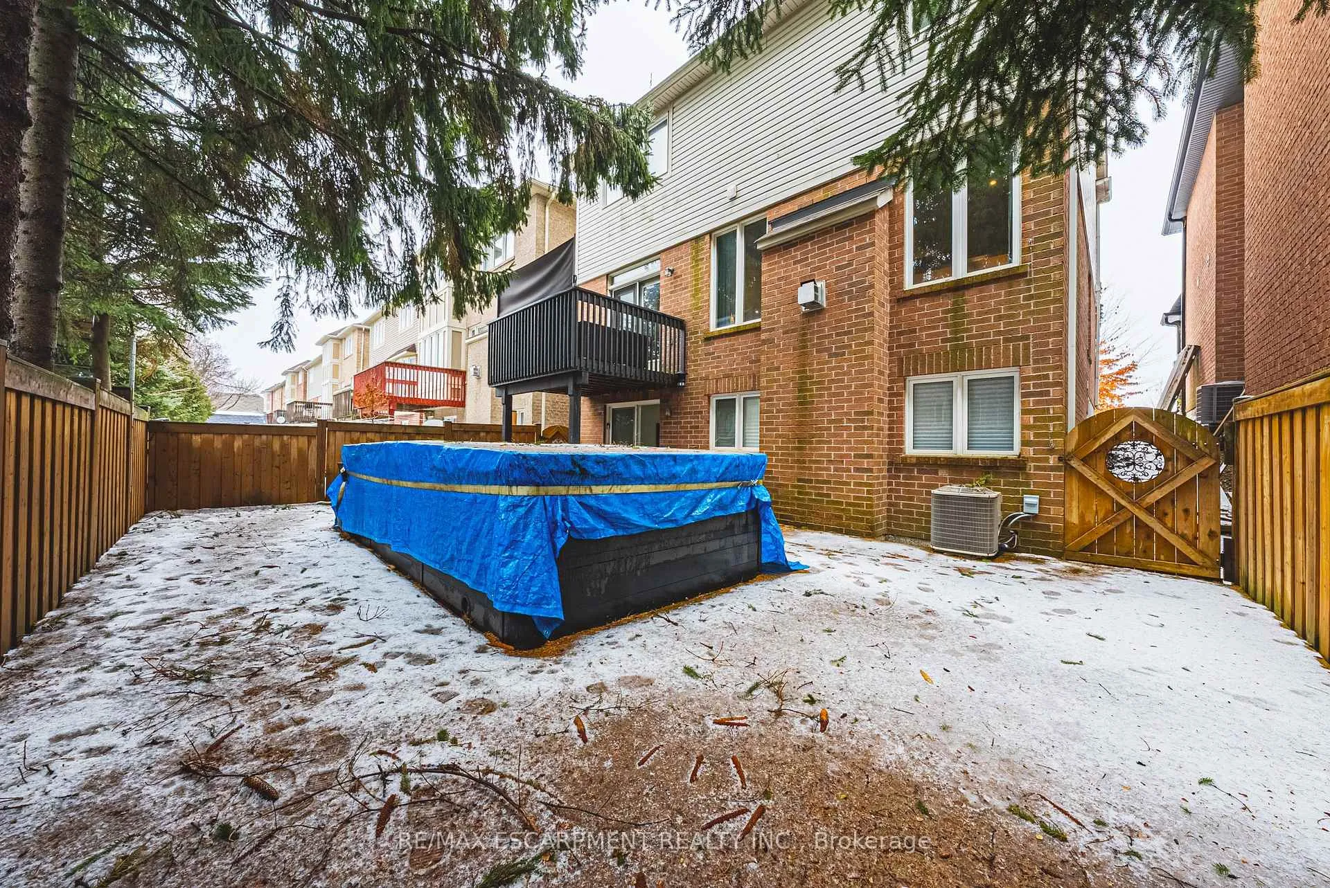 Photo 49 of 85 Peer Court, Hamilton, Meadowlands — HOMEH